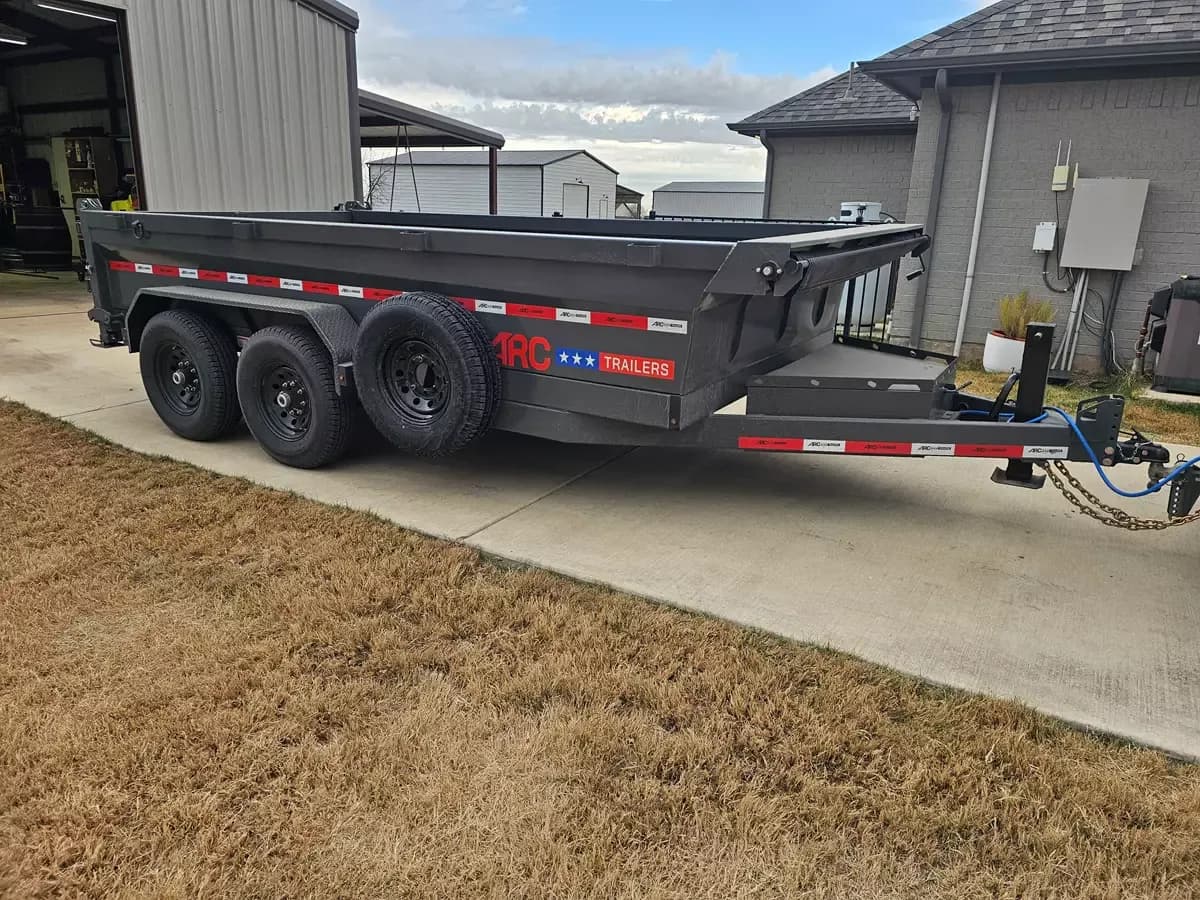 7' x 14' Dump Trailer
