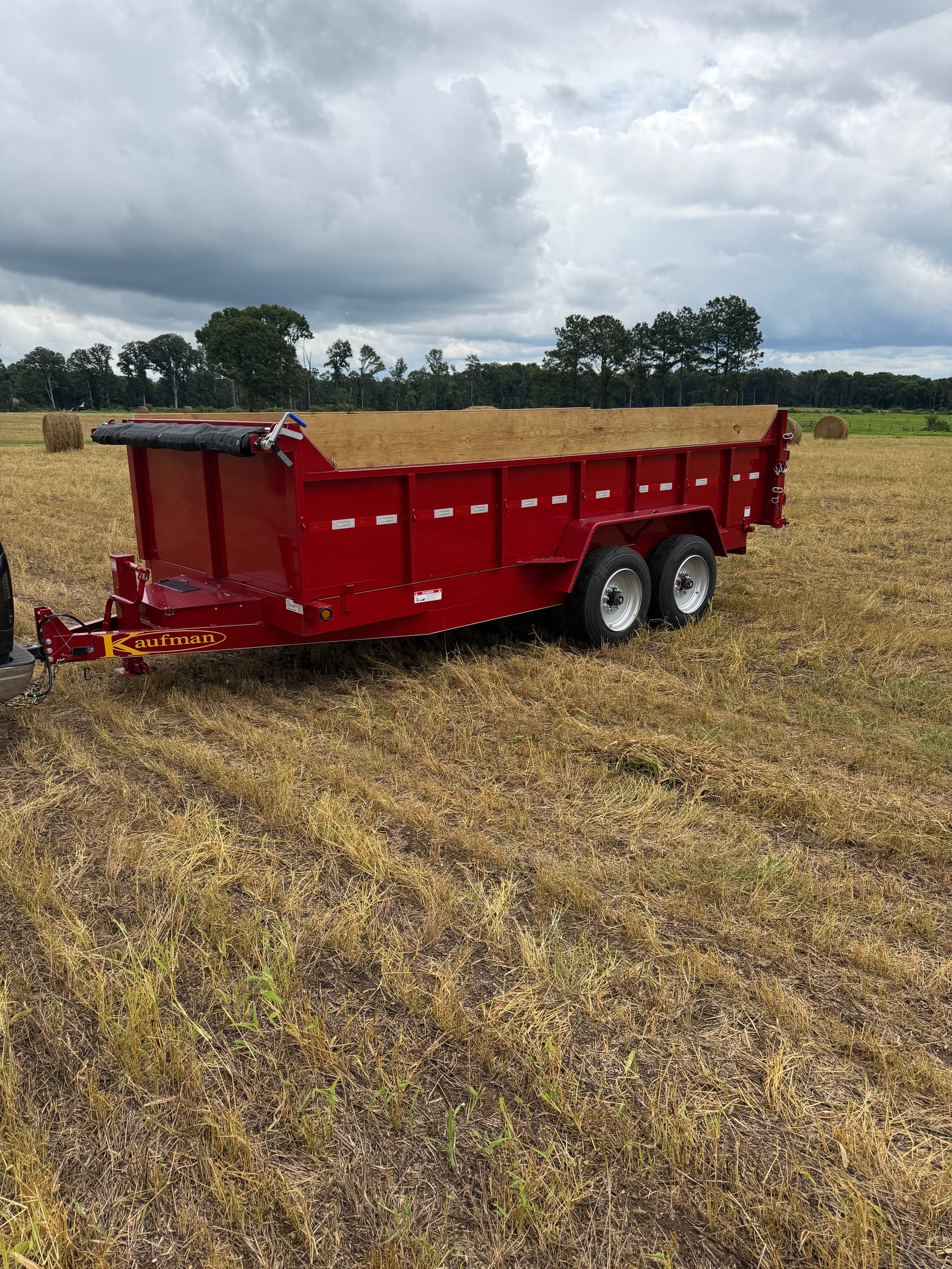 82" x 16' Dump Trailer