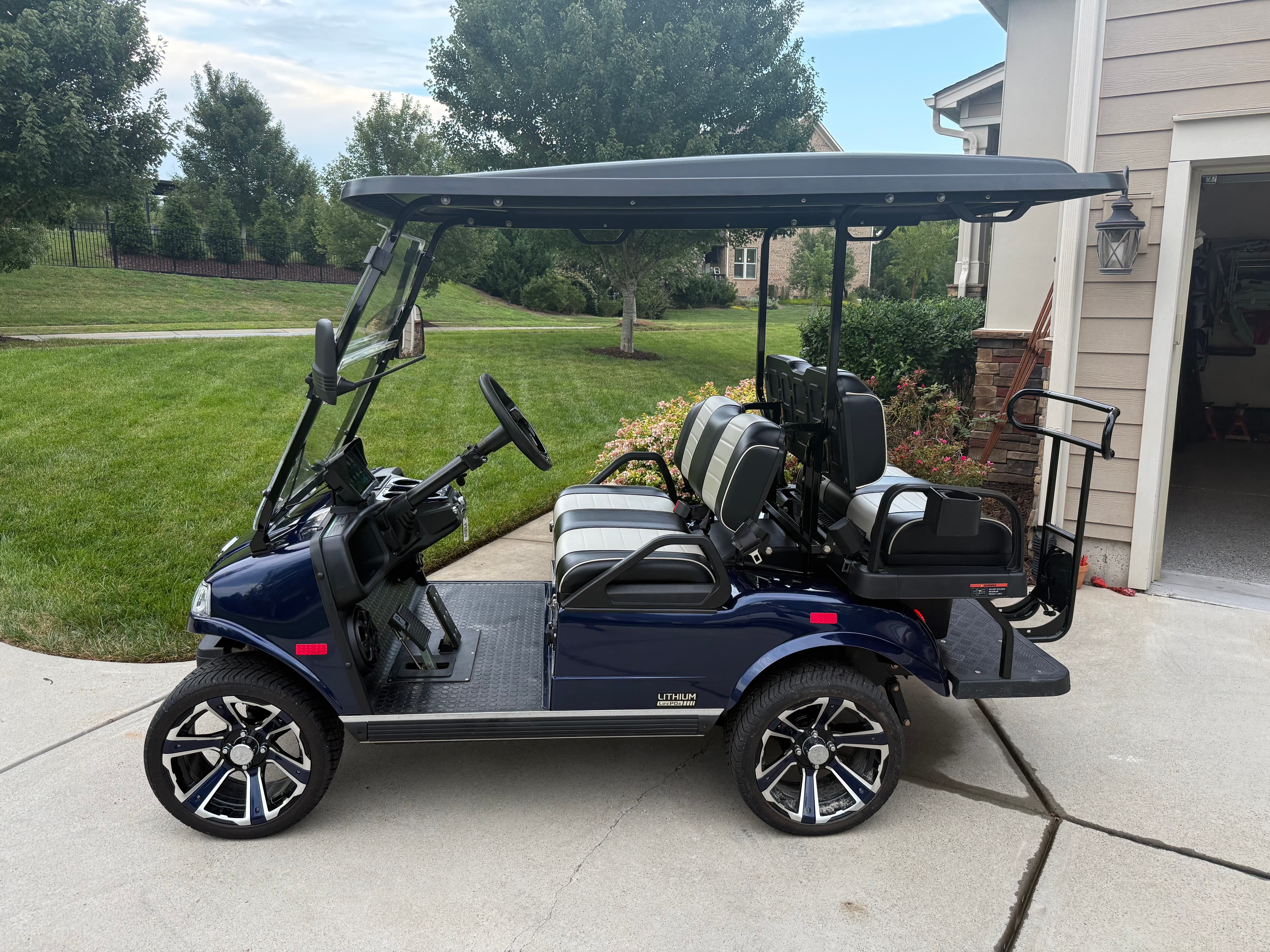 4 Seat Golf Cart