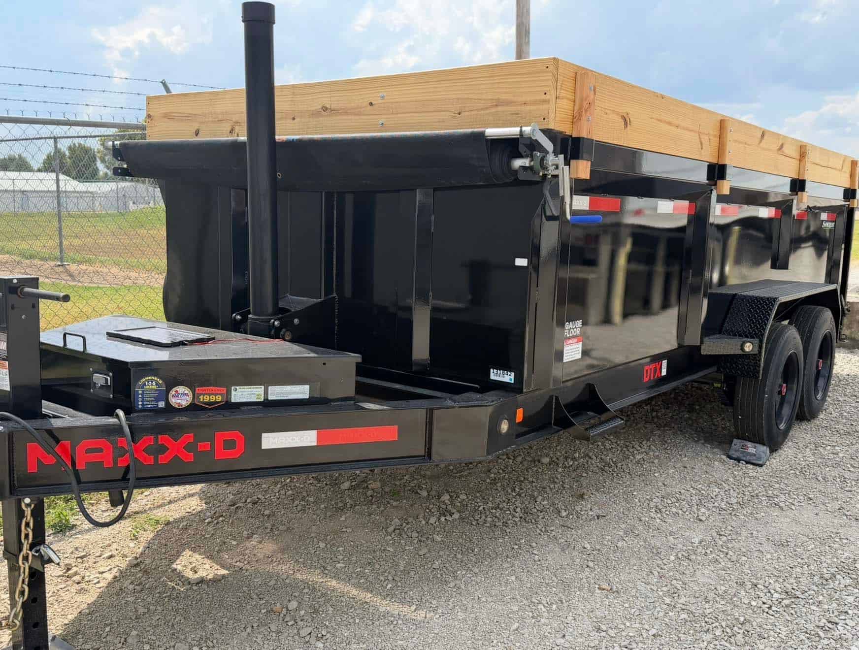 83" x 16' Dump Trailer