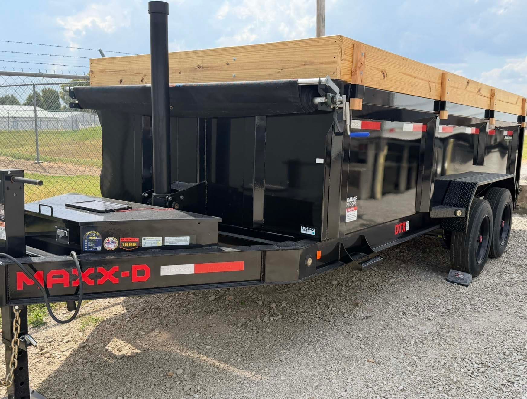 83" x 16' Dump Trailer