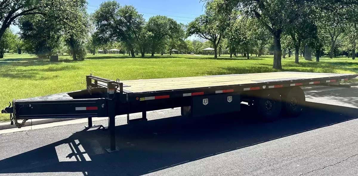 24ft Flatbed Trailer