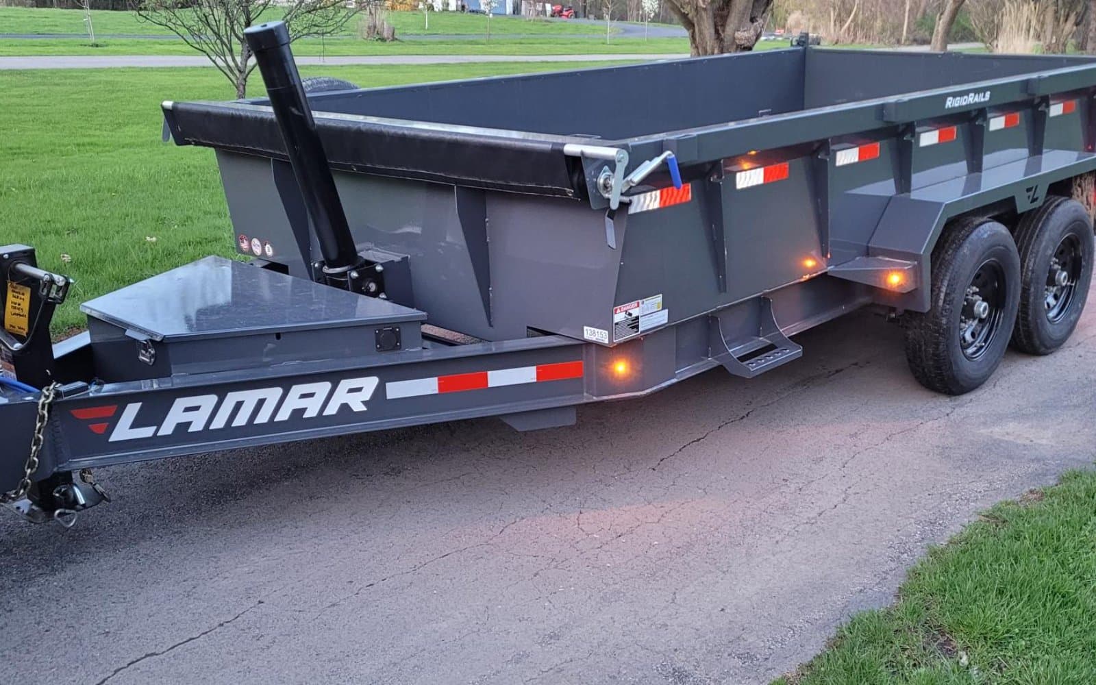 7' x 14' Dump Trailer
