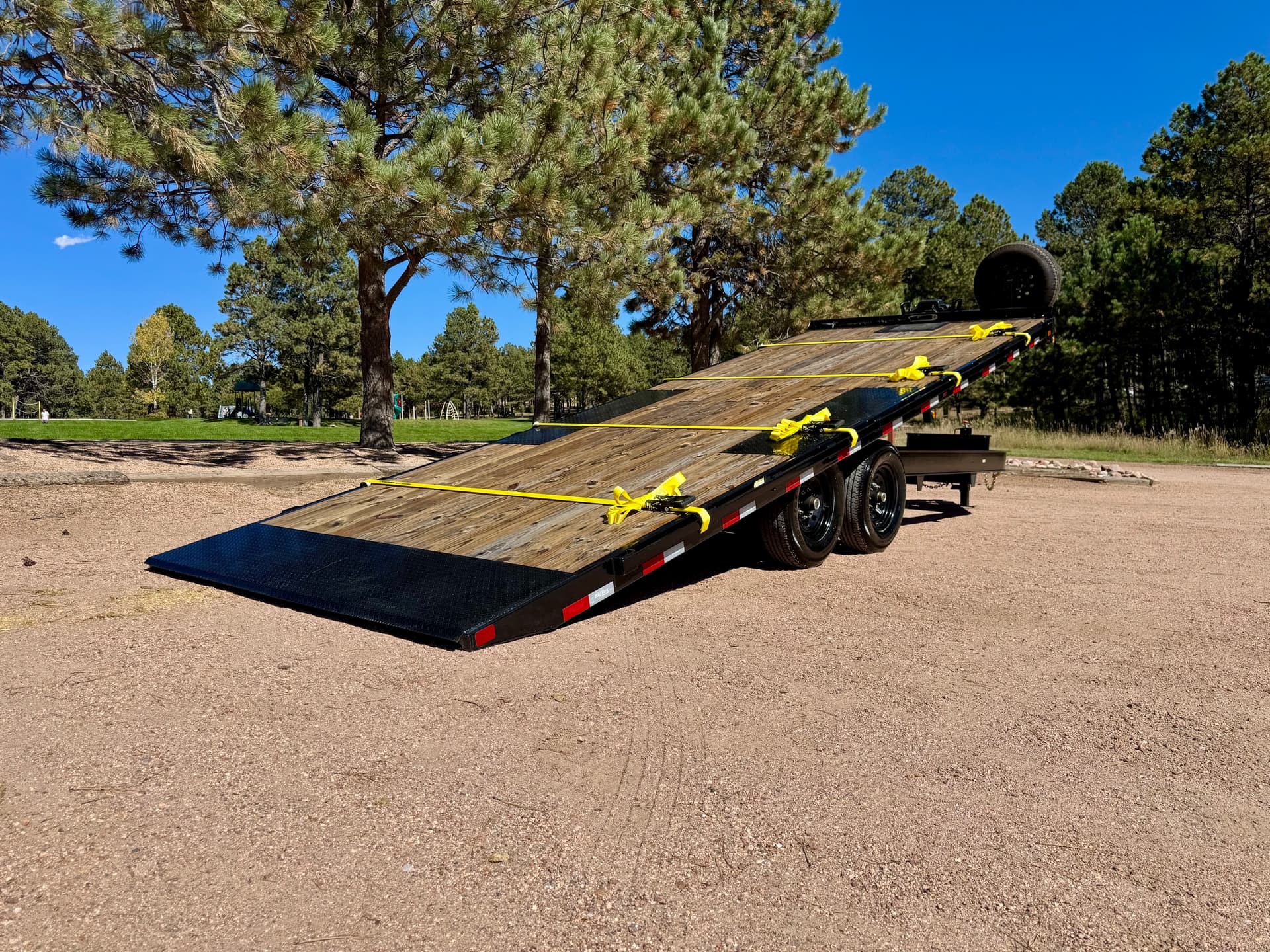 24' Full Tilt Flatbed Trailer (TR4)