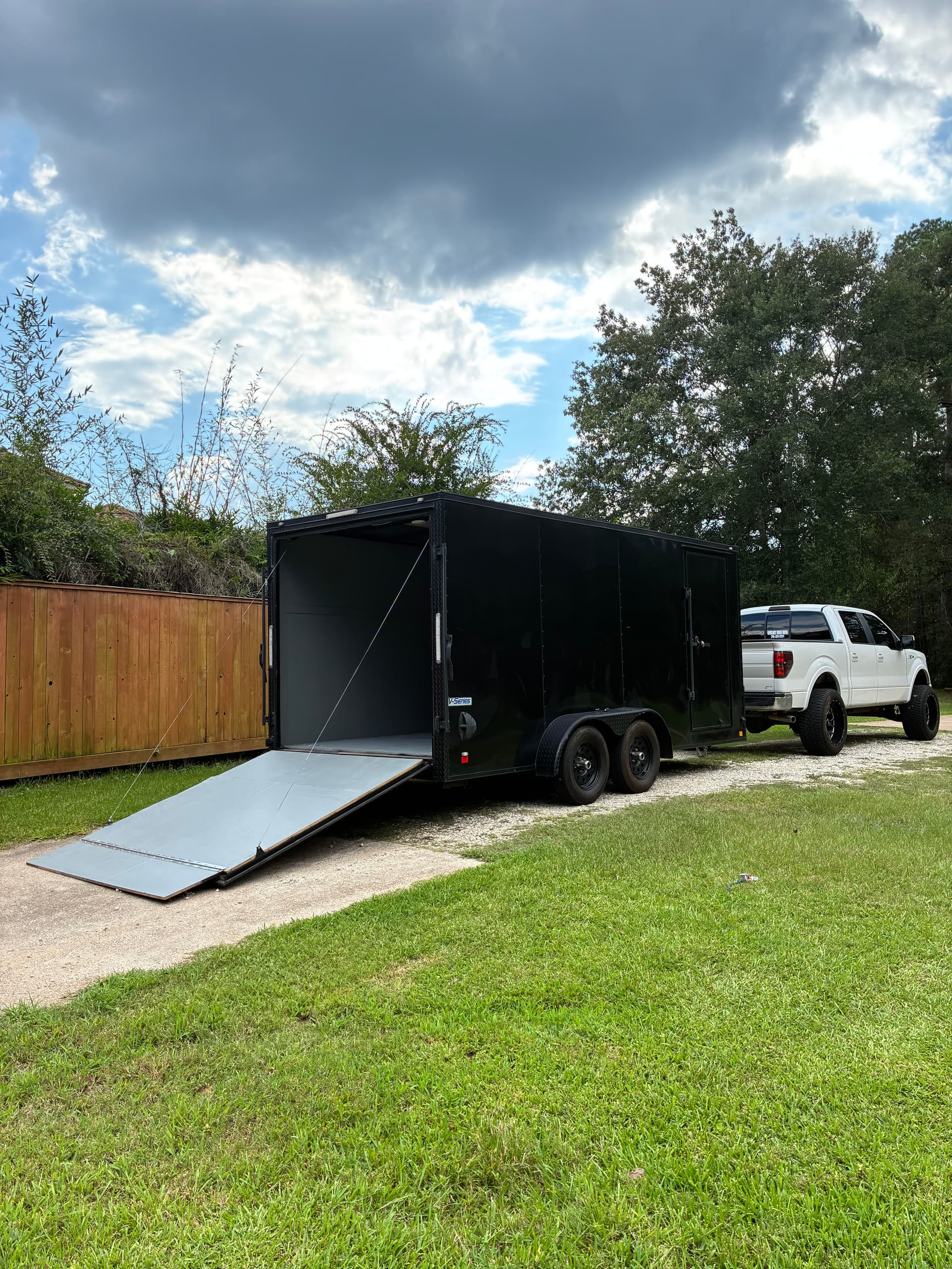 2022 Continental cargo 7X16