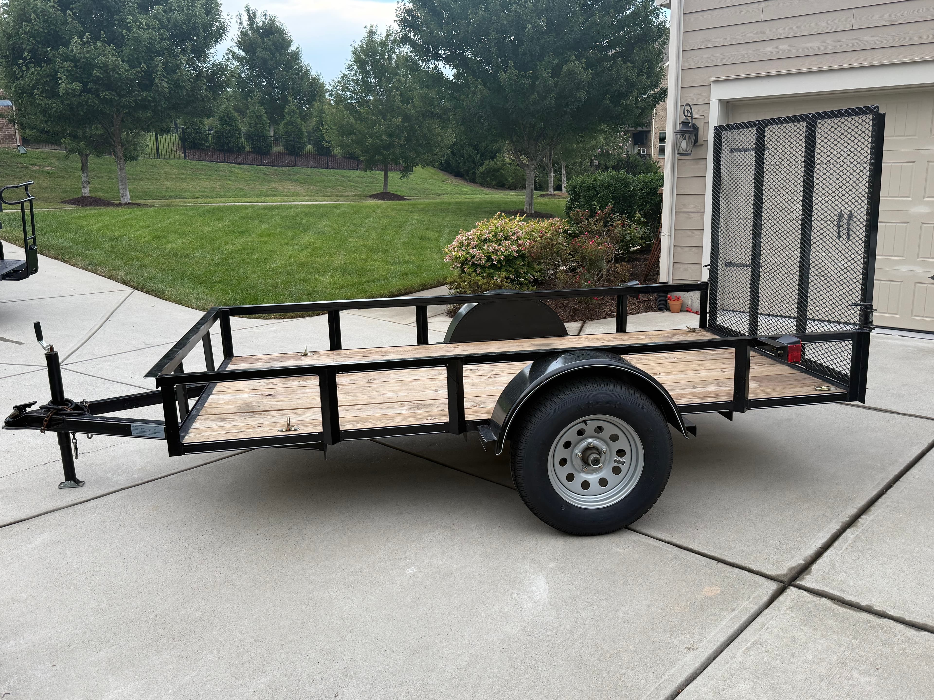 60" x 10' Utility Trailer