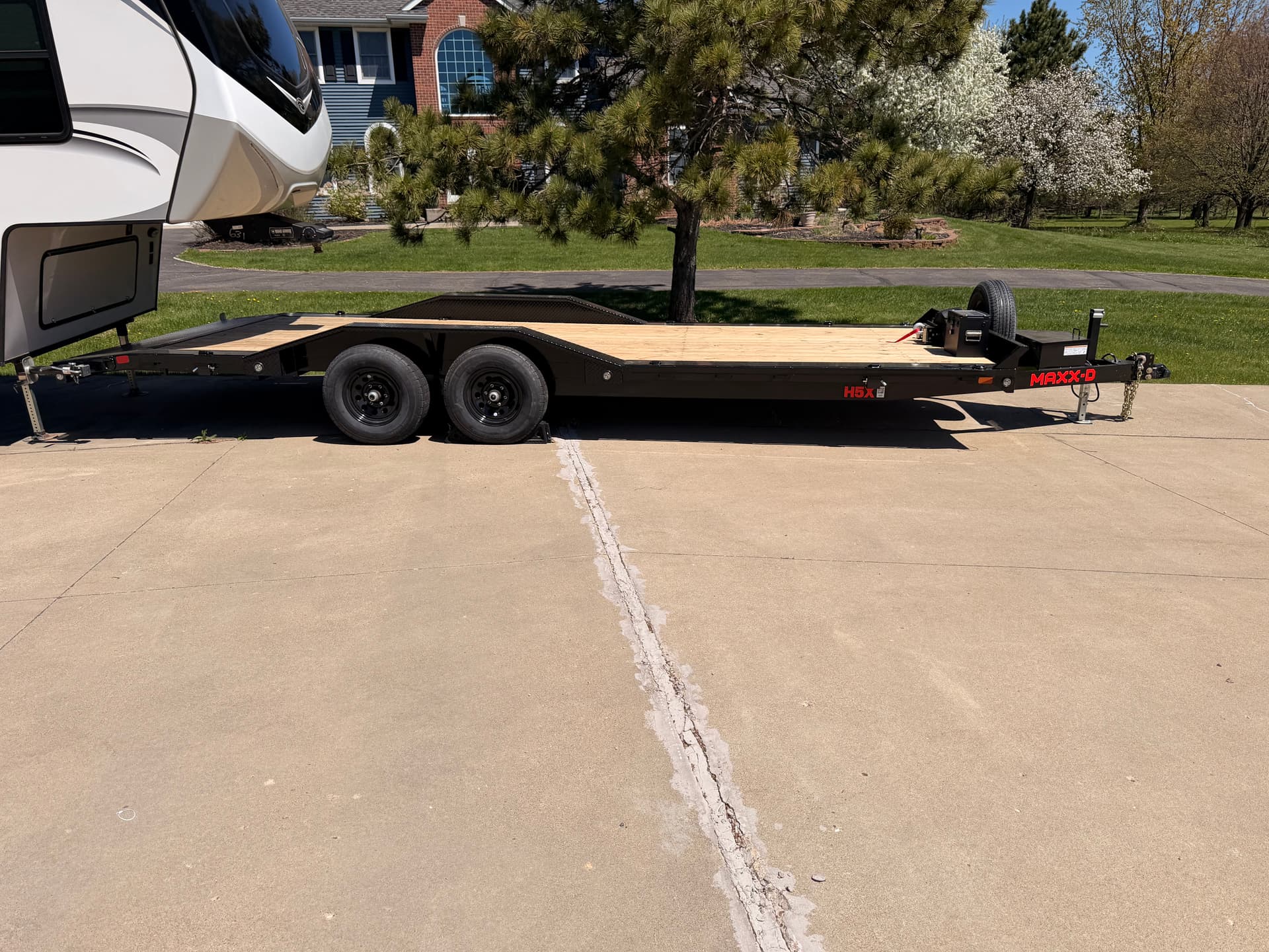 MaxxD 22 Car Hauler