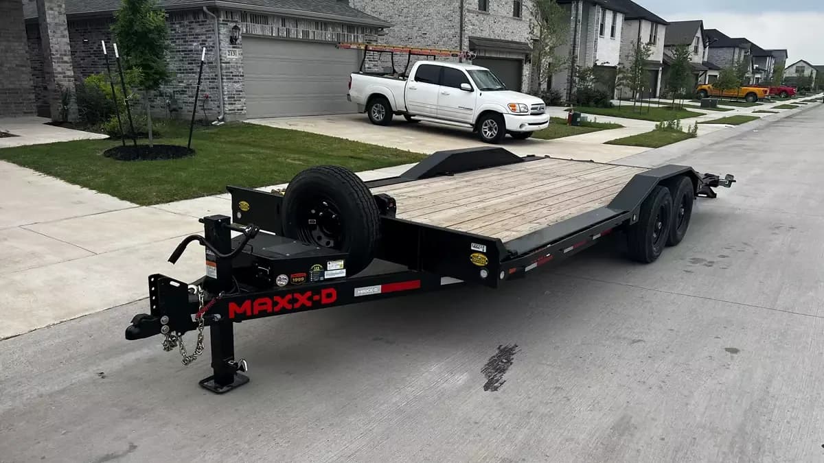 8.5' x 20' Car Hauler Trailer