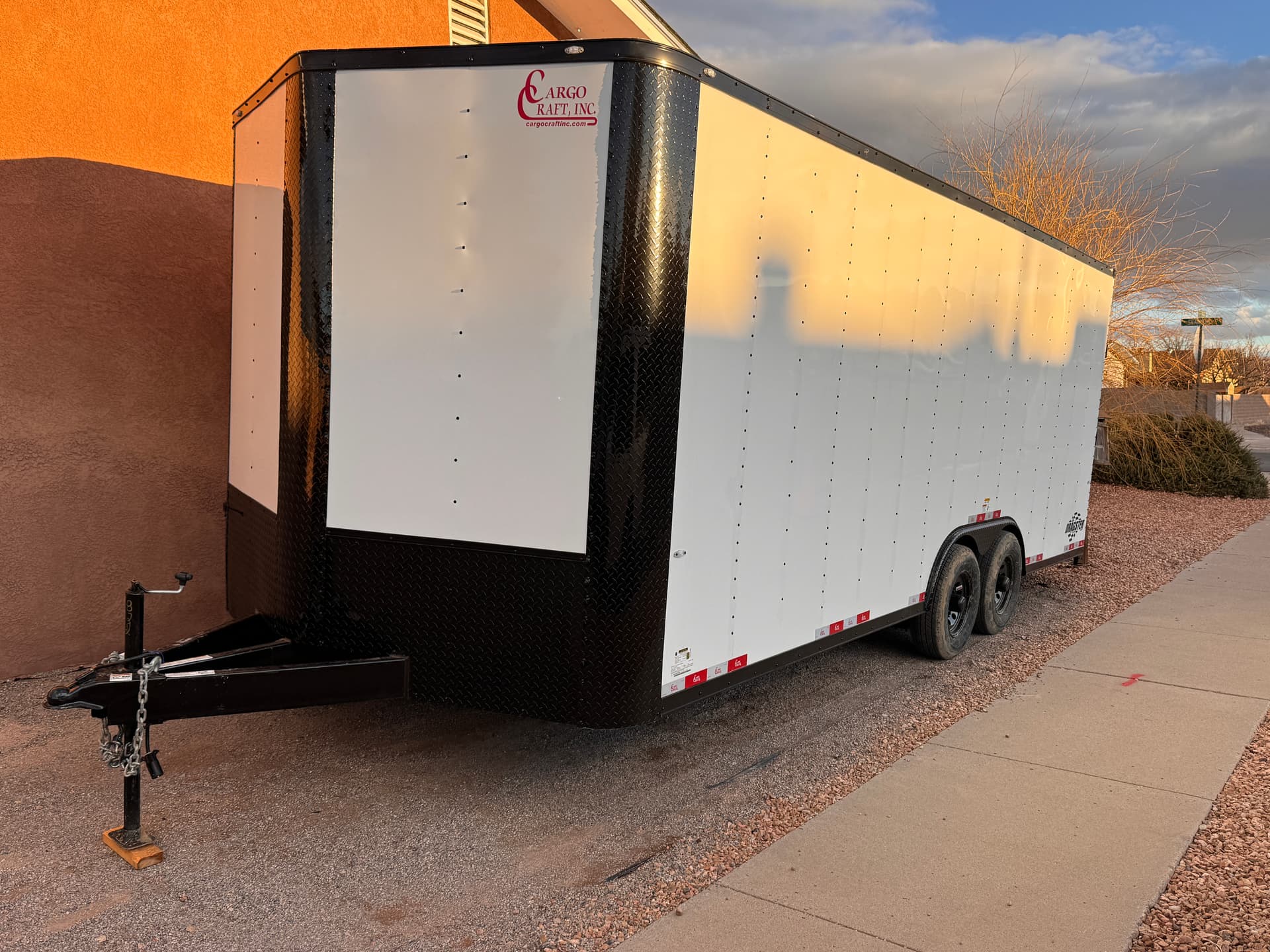 22ft Enclosed Car/Cargo Trailer