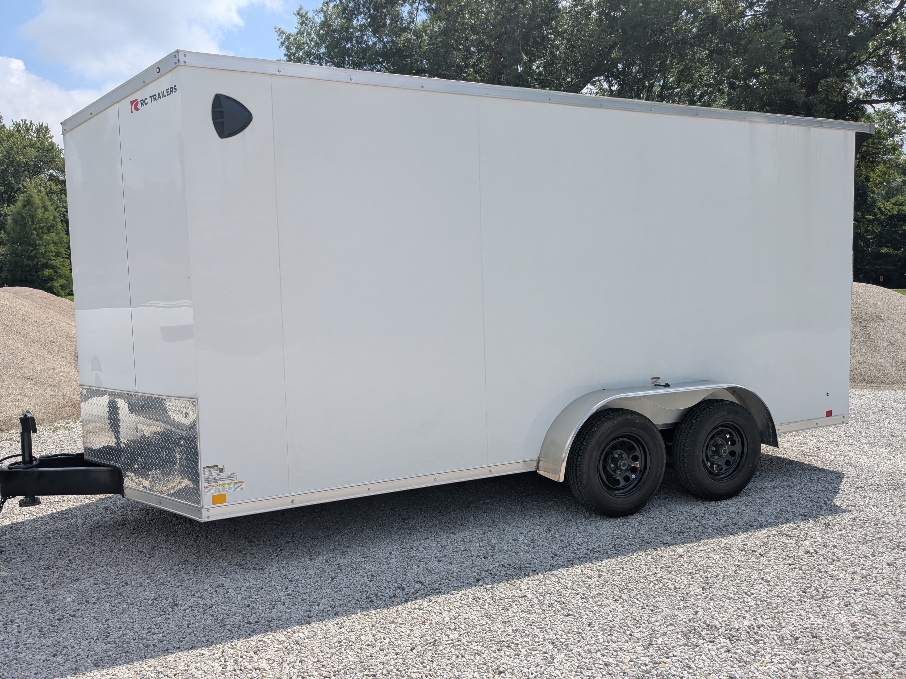 7x16ft Enclosed Cargo Trailer