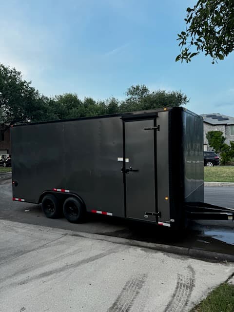 18' Enclosed Trailer