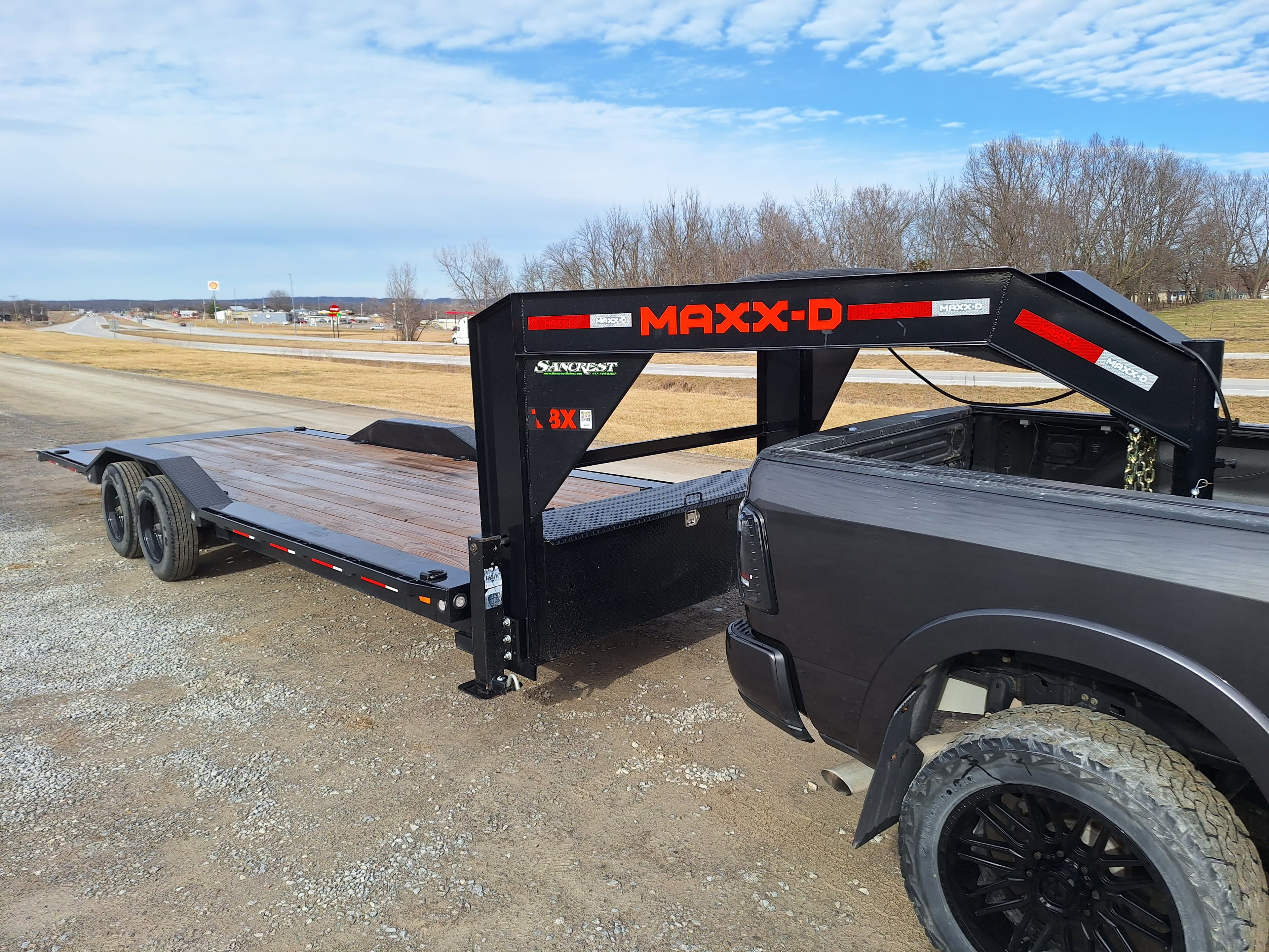 2023 Maxx-D T8X 96" x 24' 6"