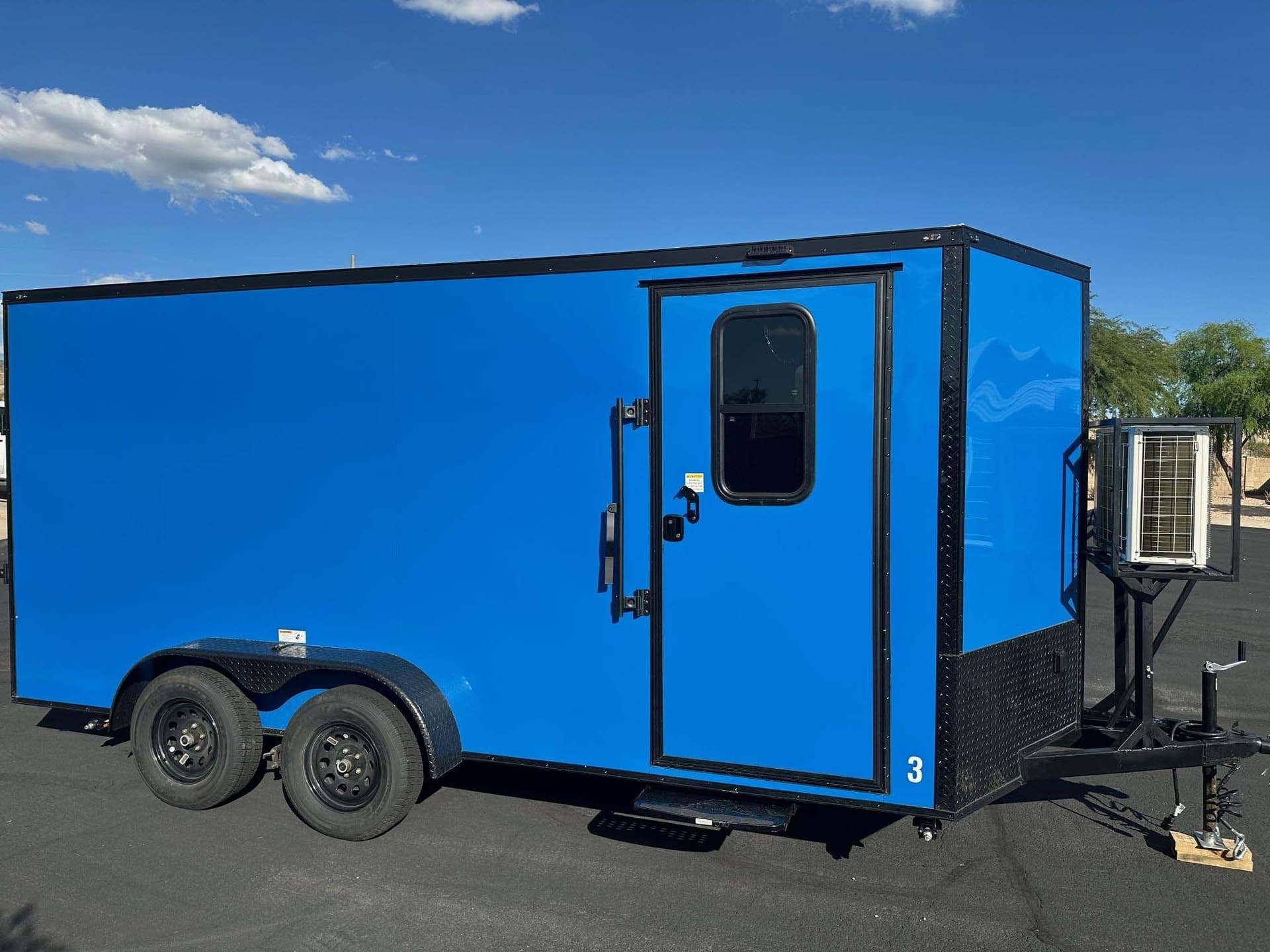 Climate Controlled Trailer (Cool & Heat)