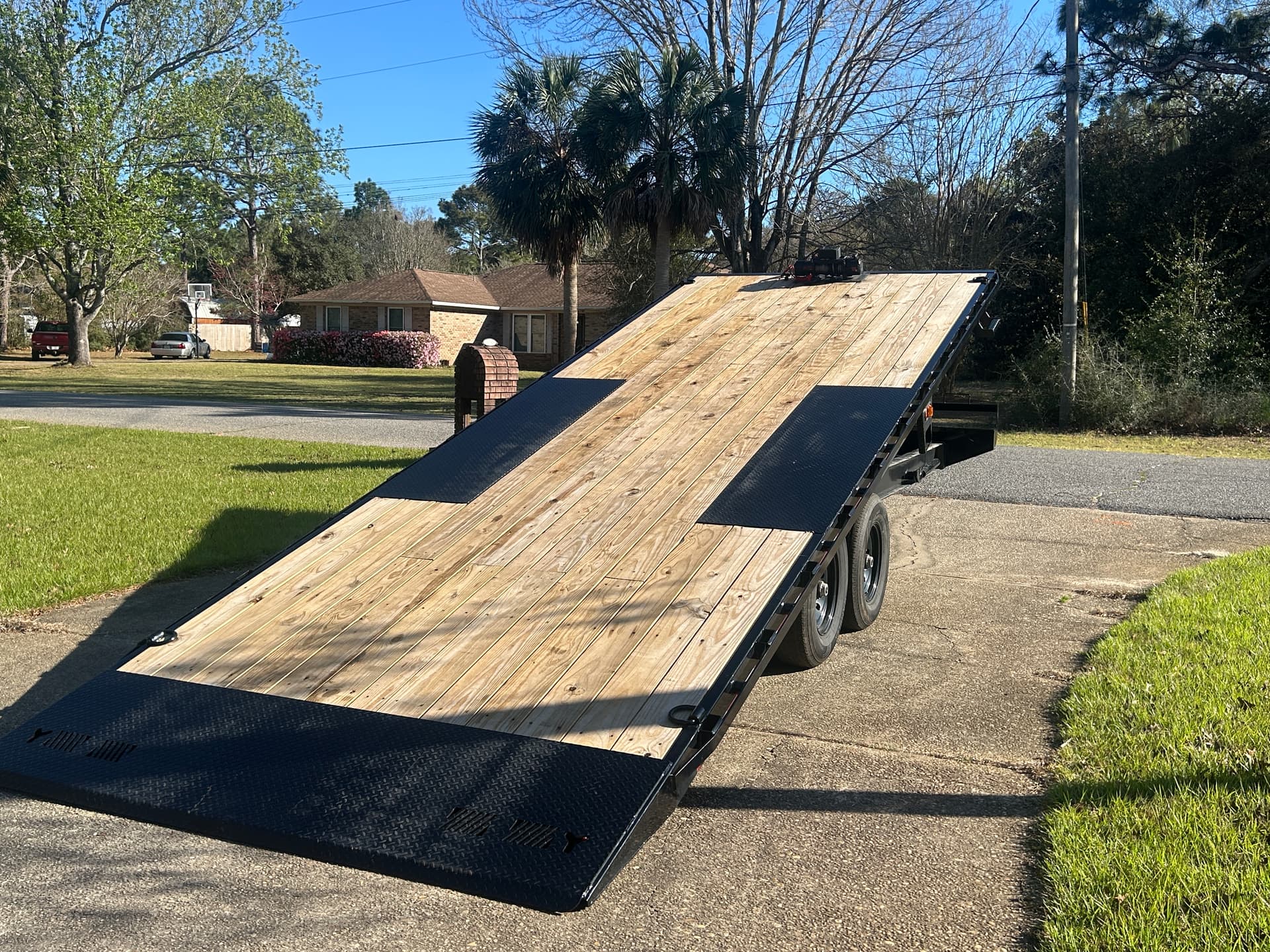 “Tina” 8.5x24 Tilt Deck Flatbed