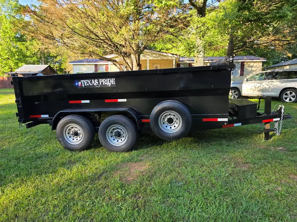 7.5' x 14' Dump Trailer