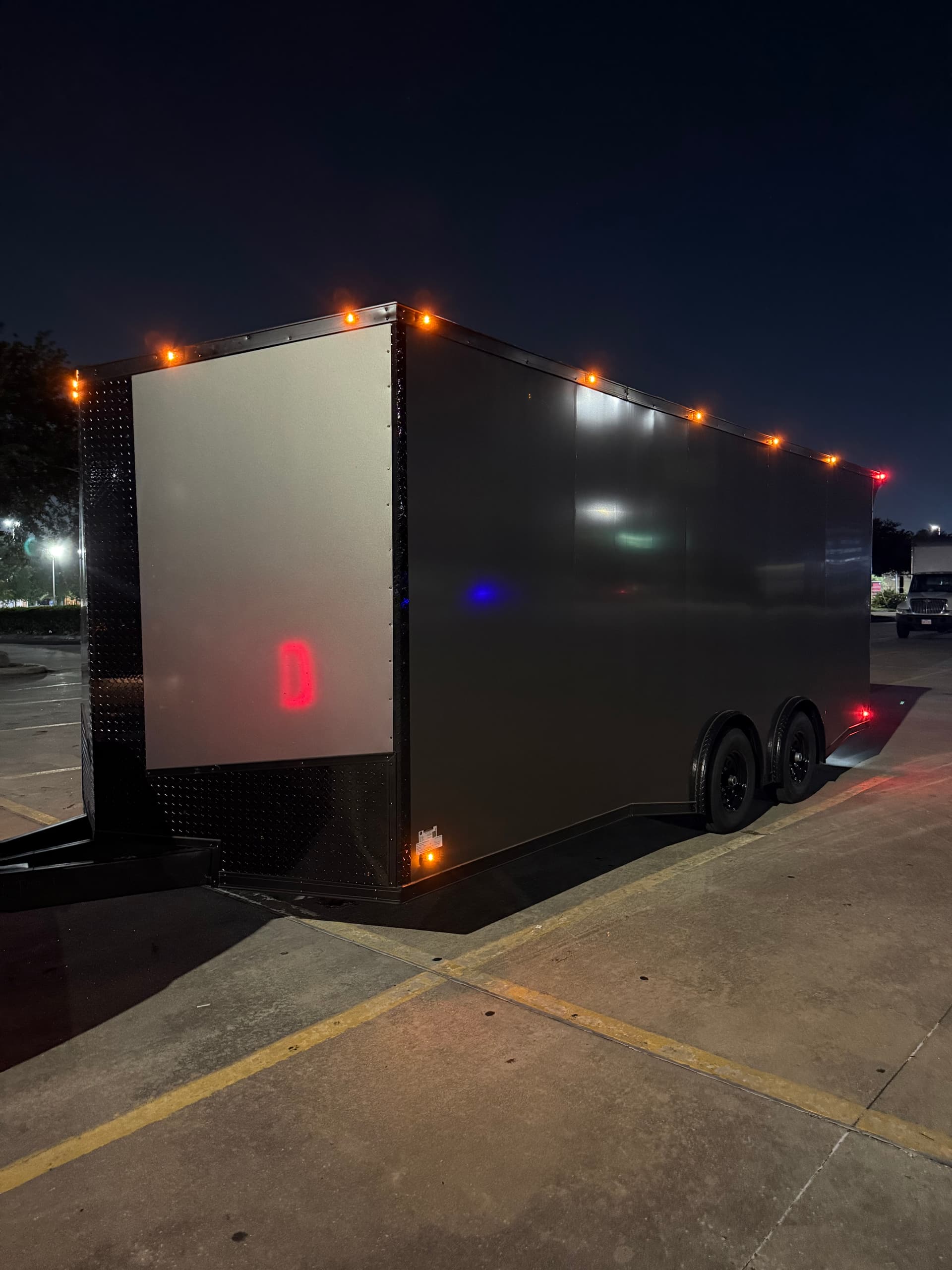 8.5x20’ Enclosed
