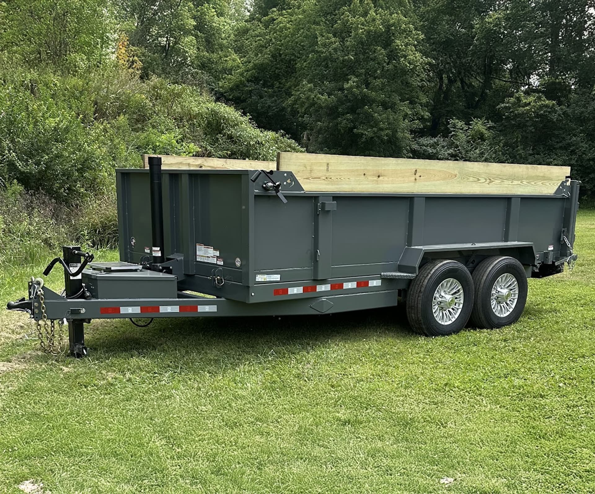14ft Dump Trailer