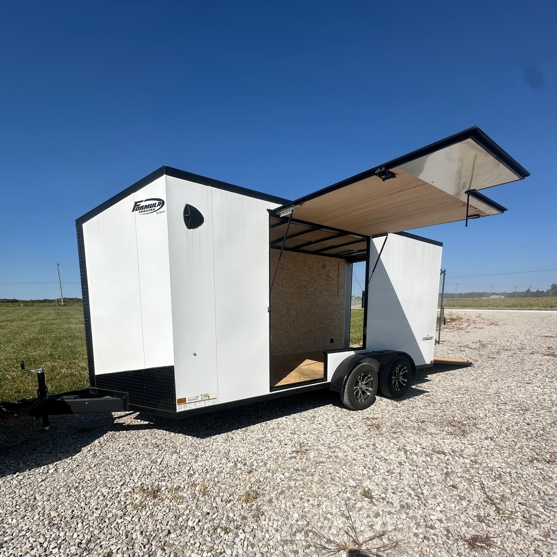 16' Enclosed Trailer