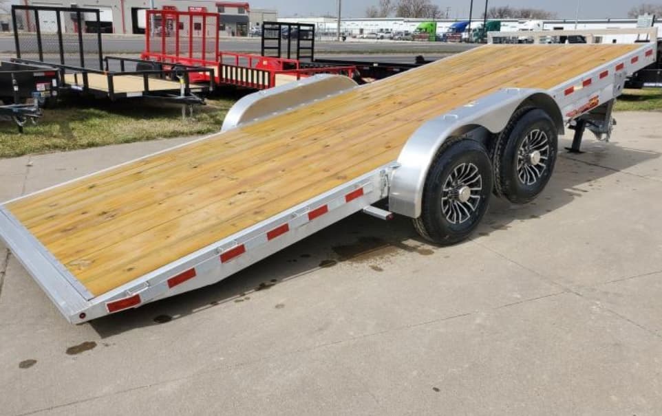 22ft Tilt Car / Equipement Trailer