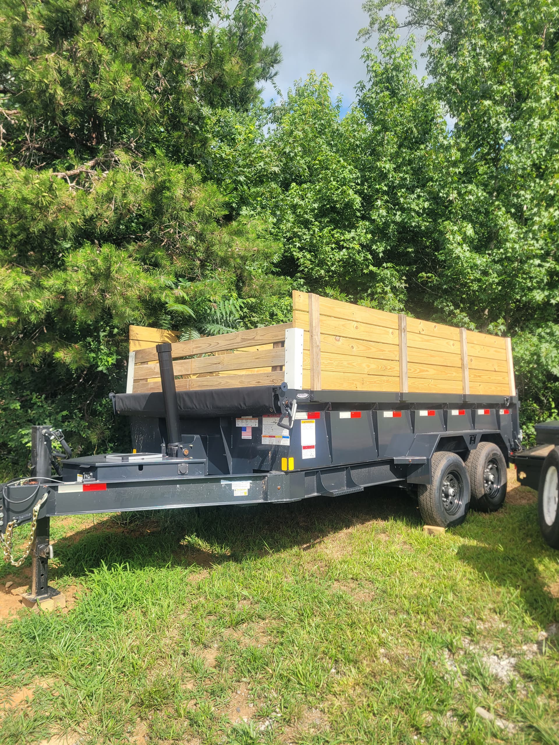 7' x 14' Dump Trailer