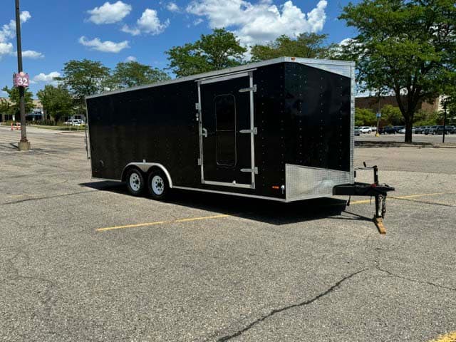 20ft Enclosed Trailer (EN-162)