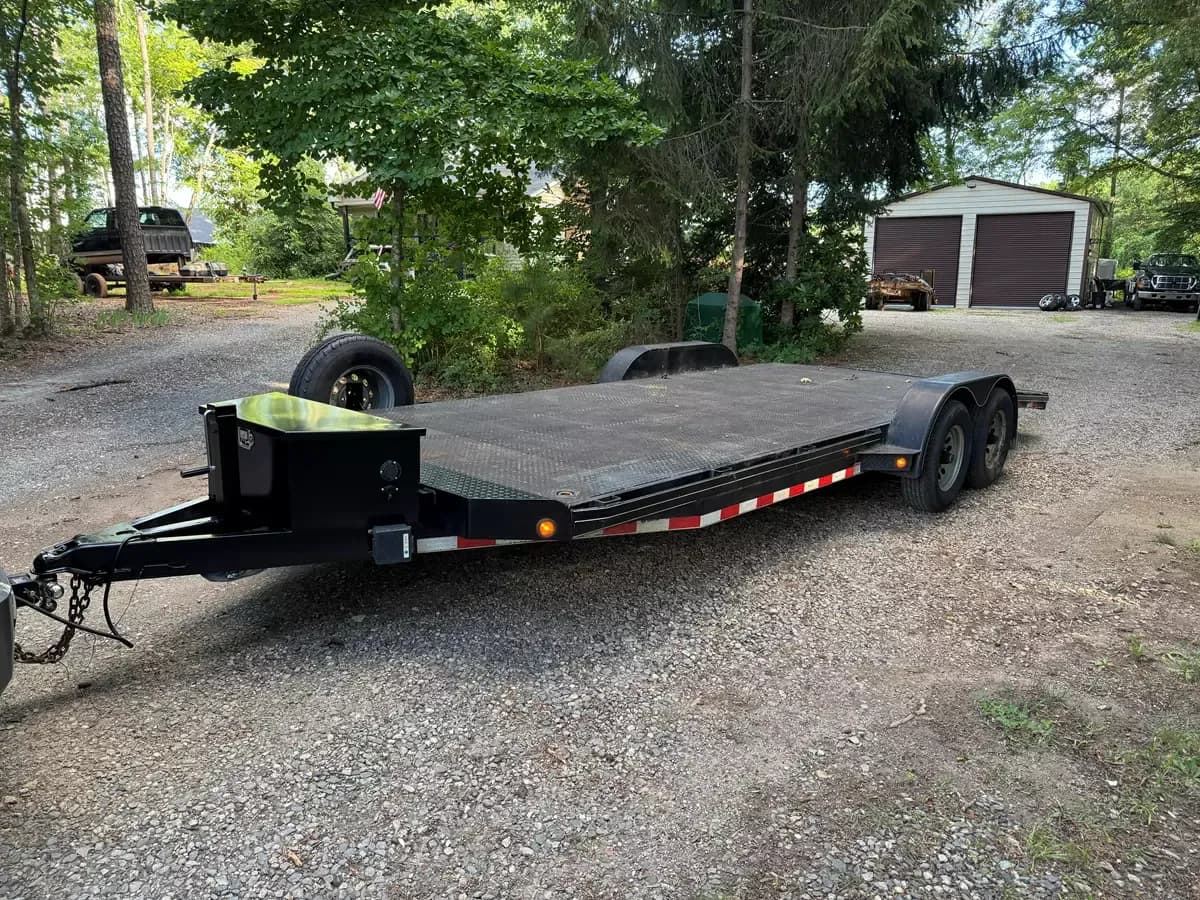 82" x 21' Car Hauler Trailer
