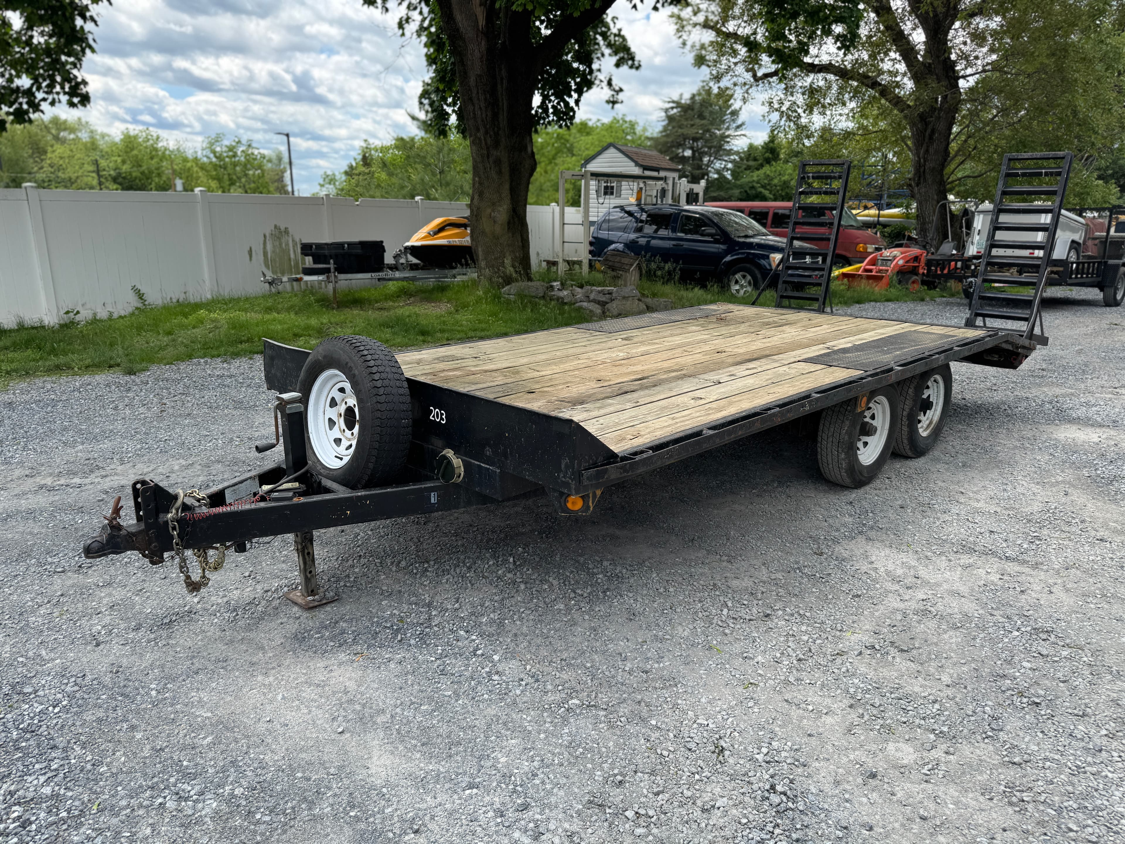 17ft Deckover Flatbed Trailer