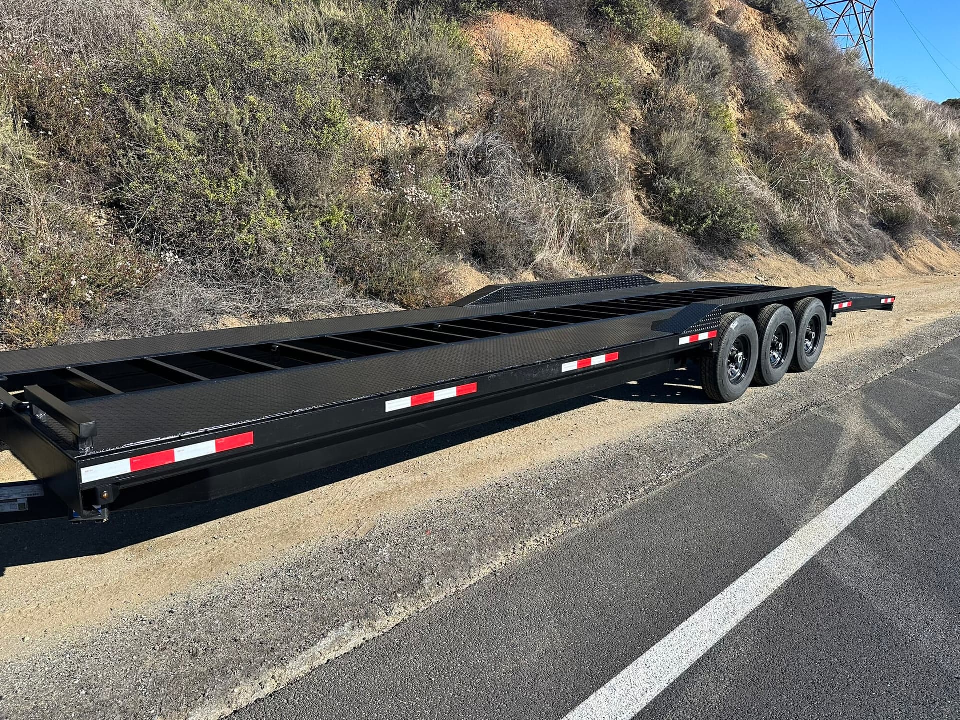 8.5' x 32' Double Car Hauler Trailer