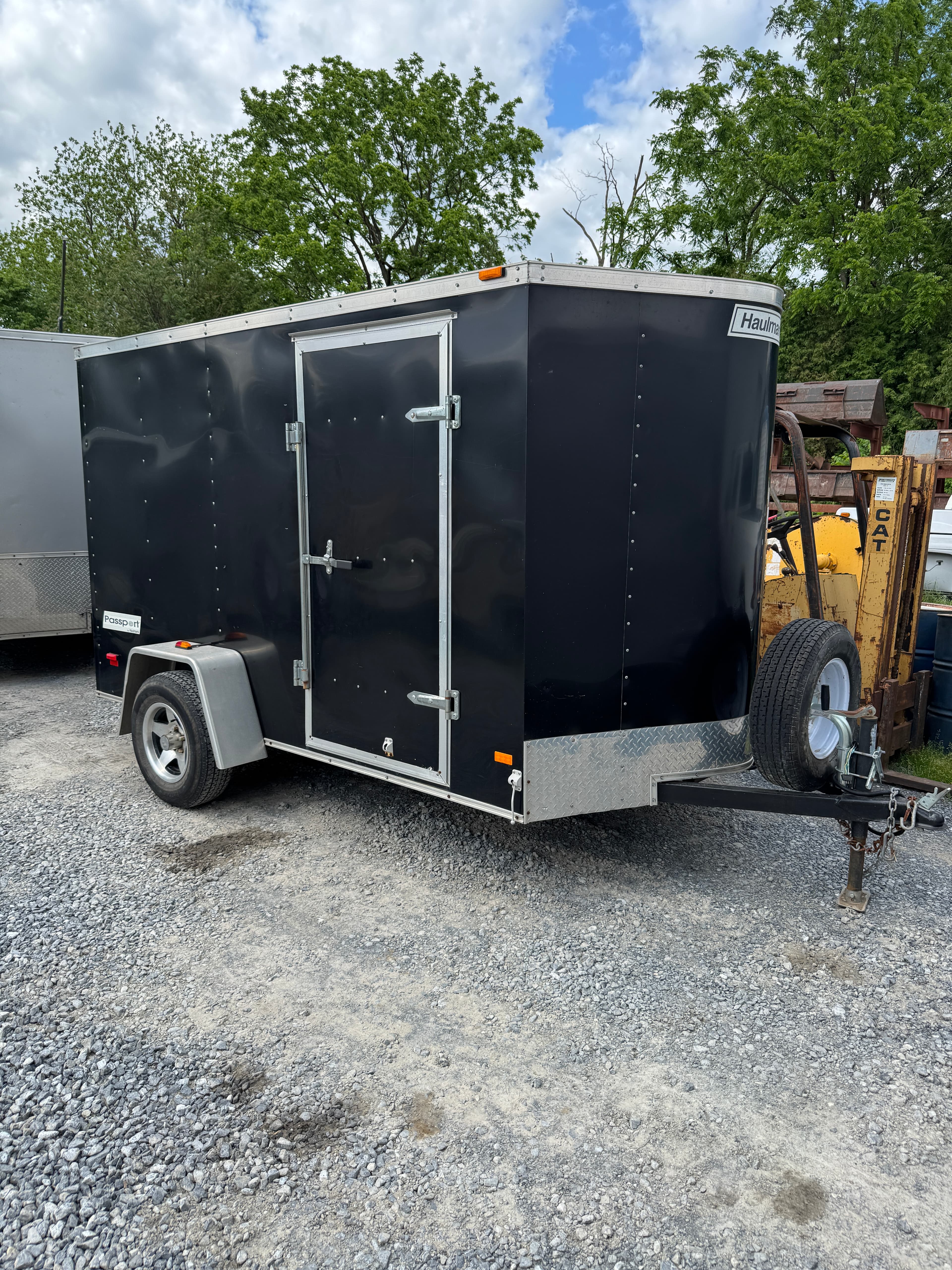6x10ft Enclosed Cargo Trailer