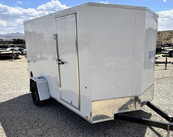 6 X 12 Enclosed