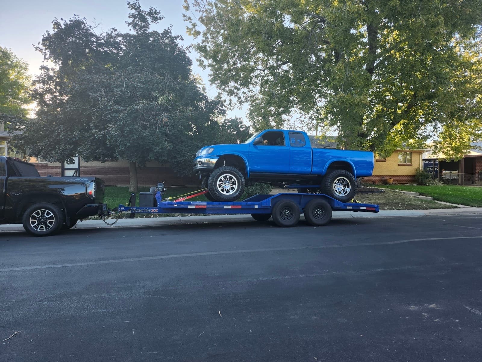 20ft RawMaxx Drive Over Flatbed