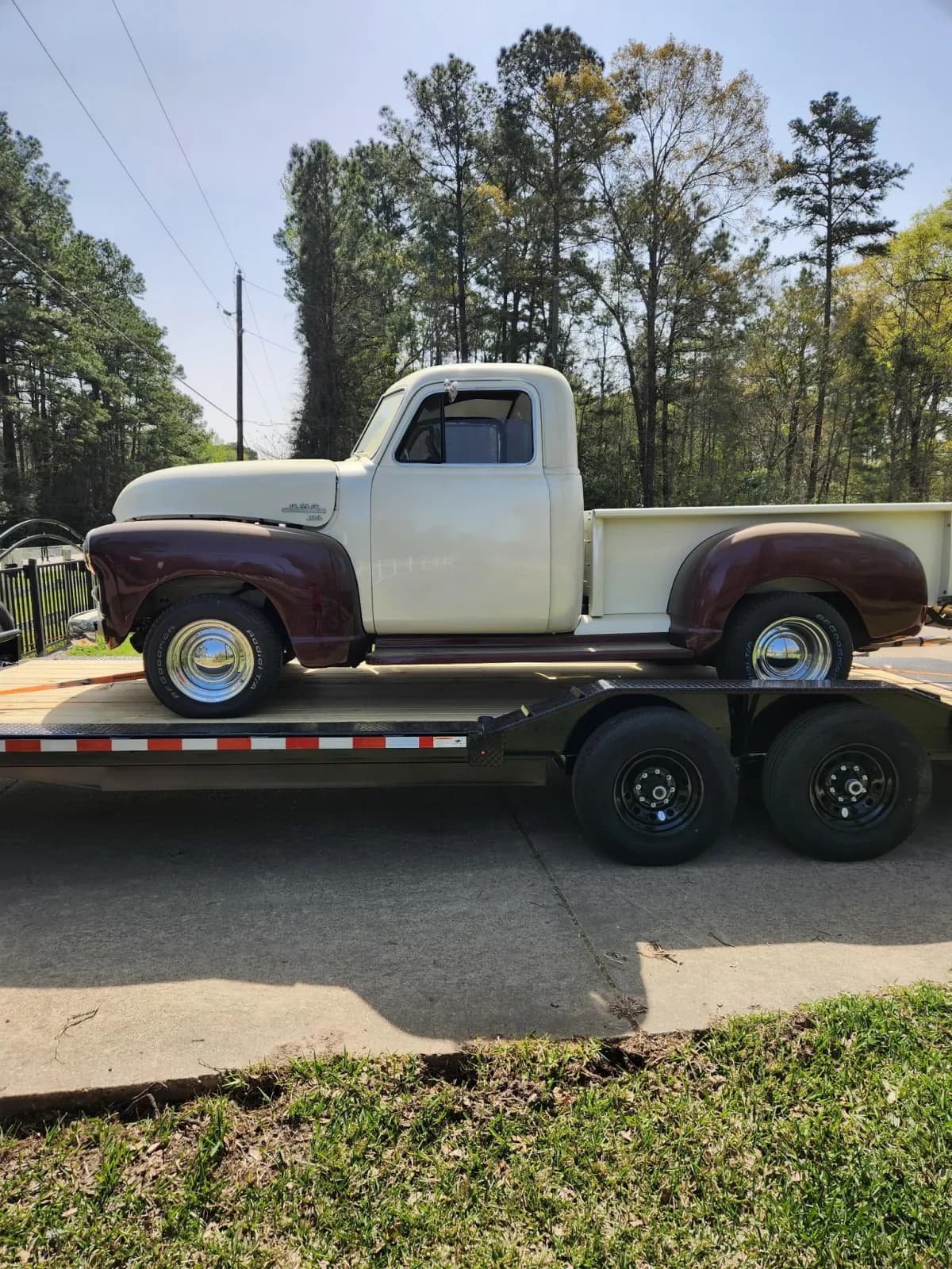 102" x 24’ Car Hauler Trailer