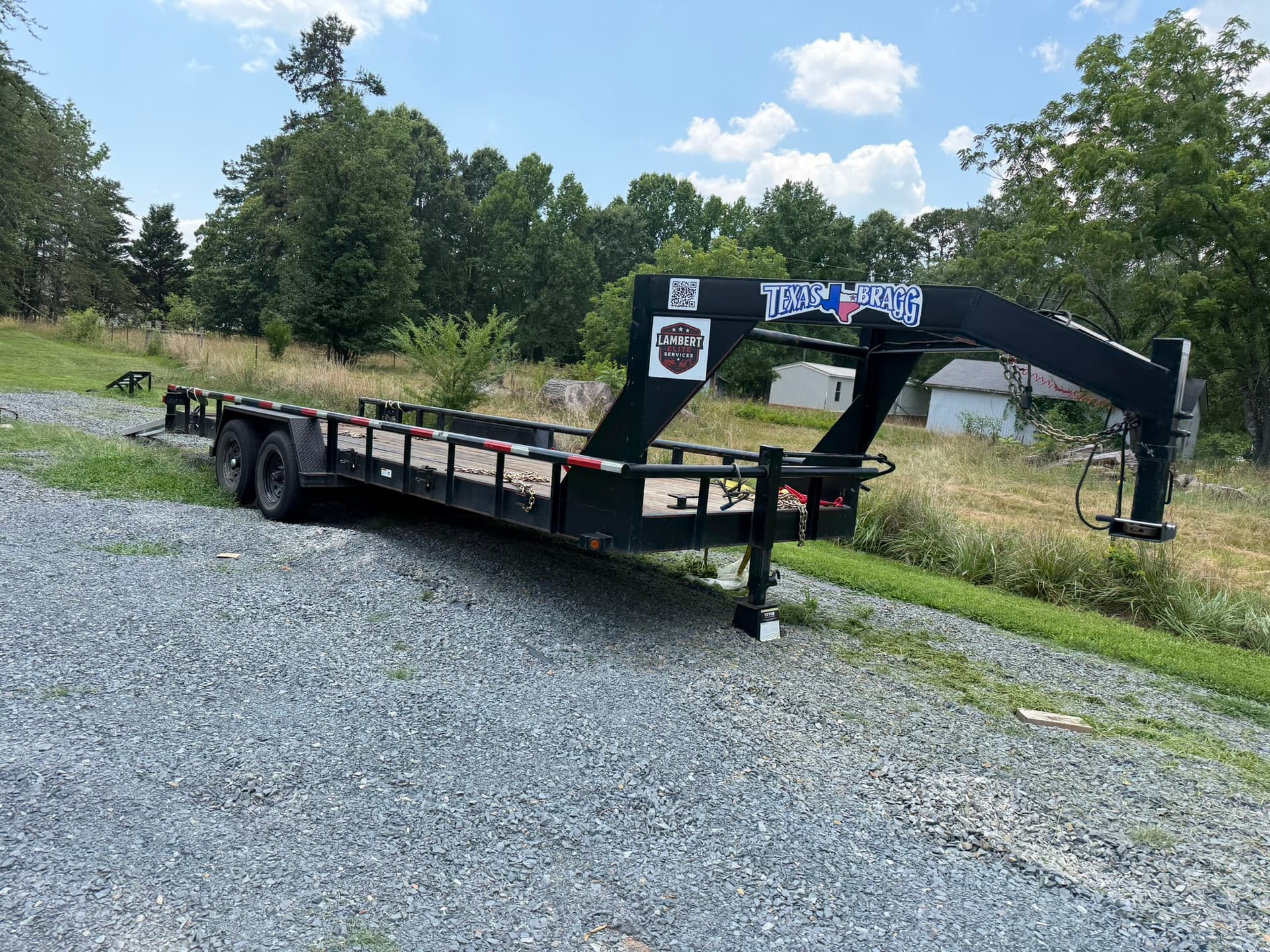24' Gooseneck Equipment