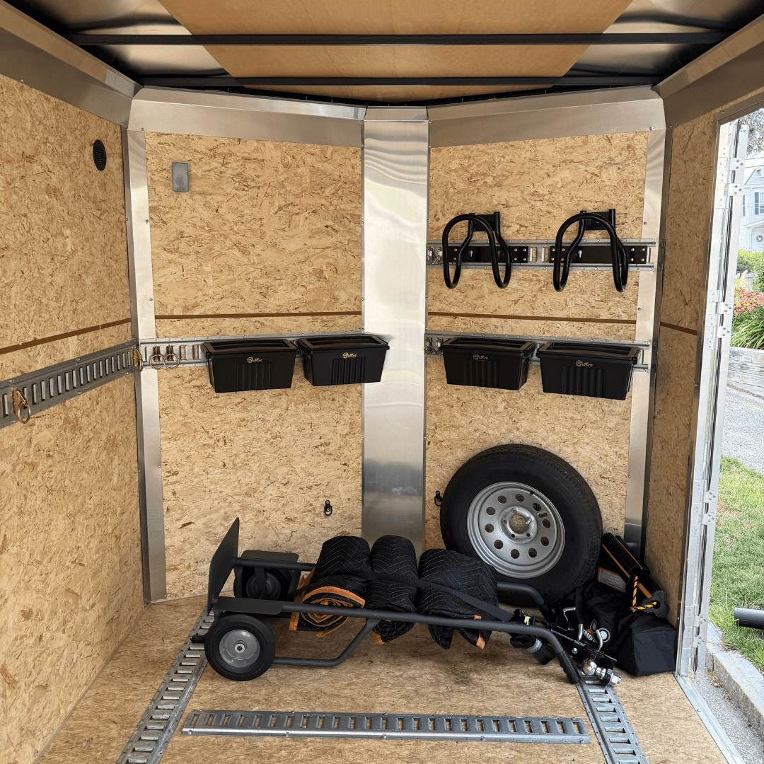 8.5x20ft Enclosed Trailer
