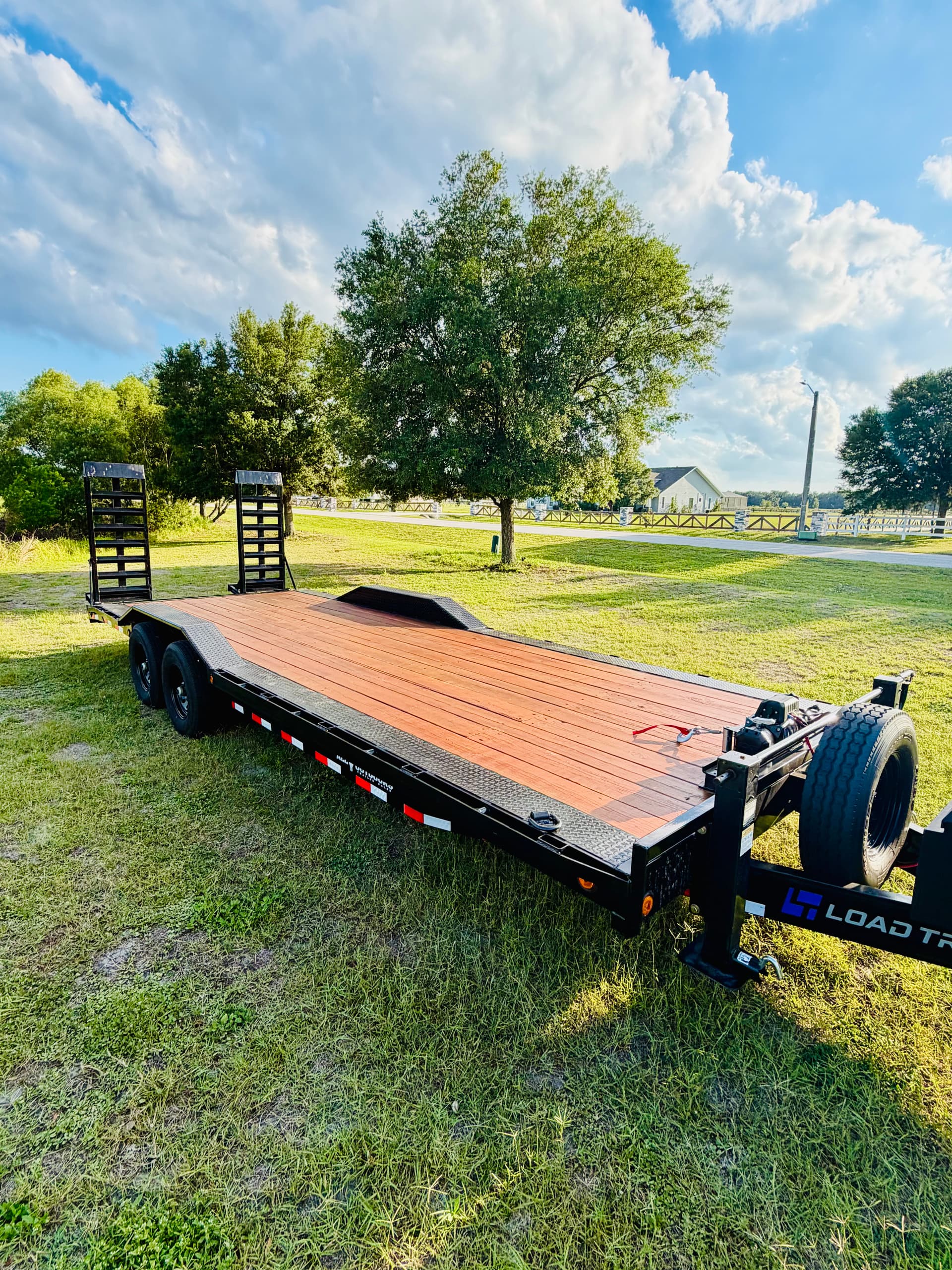 24 x 8.5 Car / Equipment Trailer