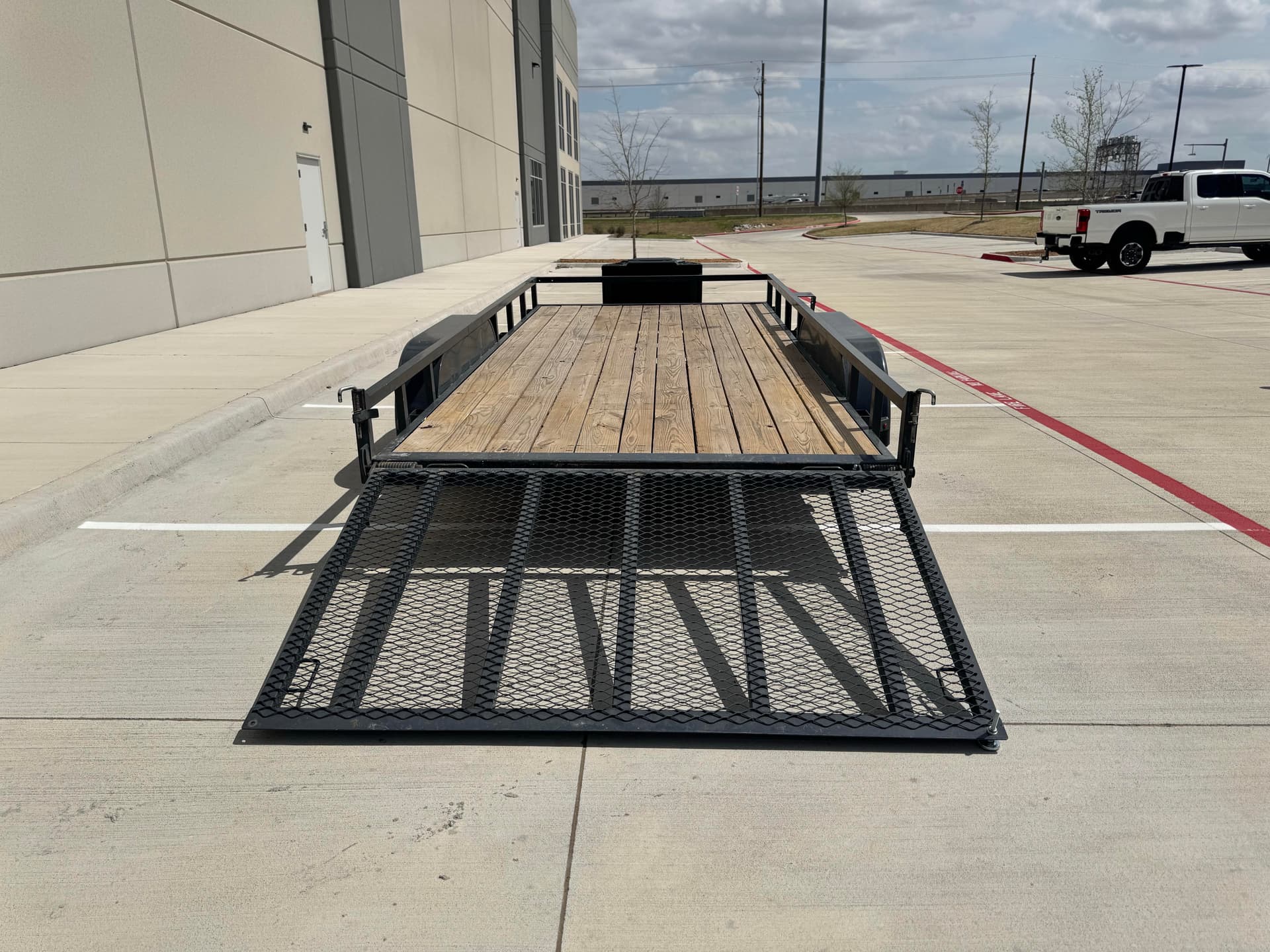 16ft Lamar Utility Trailer