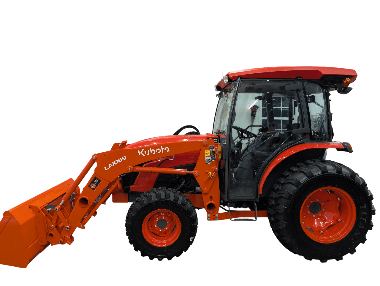 Kubota Tractor (Mx6000)