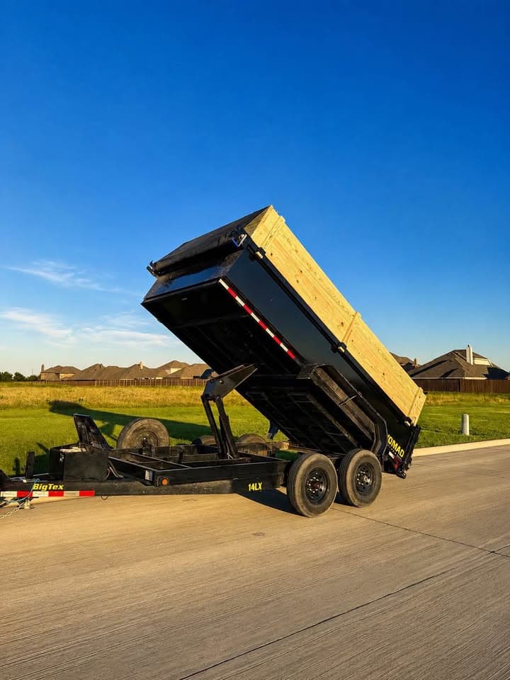 82" x 14' Dump Trailer