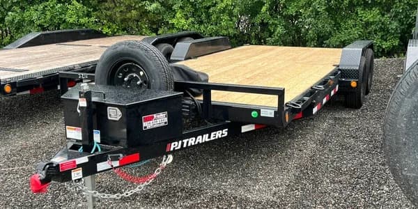 83"x18' 7K Car Hauler