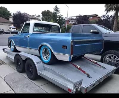 18ft Diamond C Car Hauler Trailer