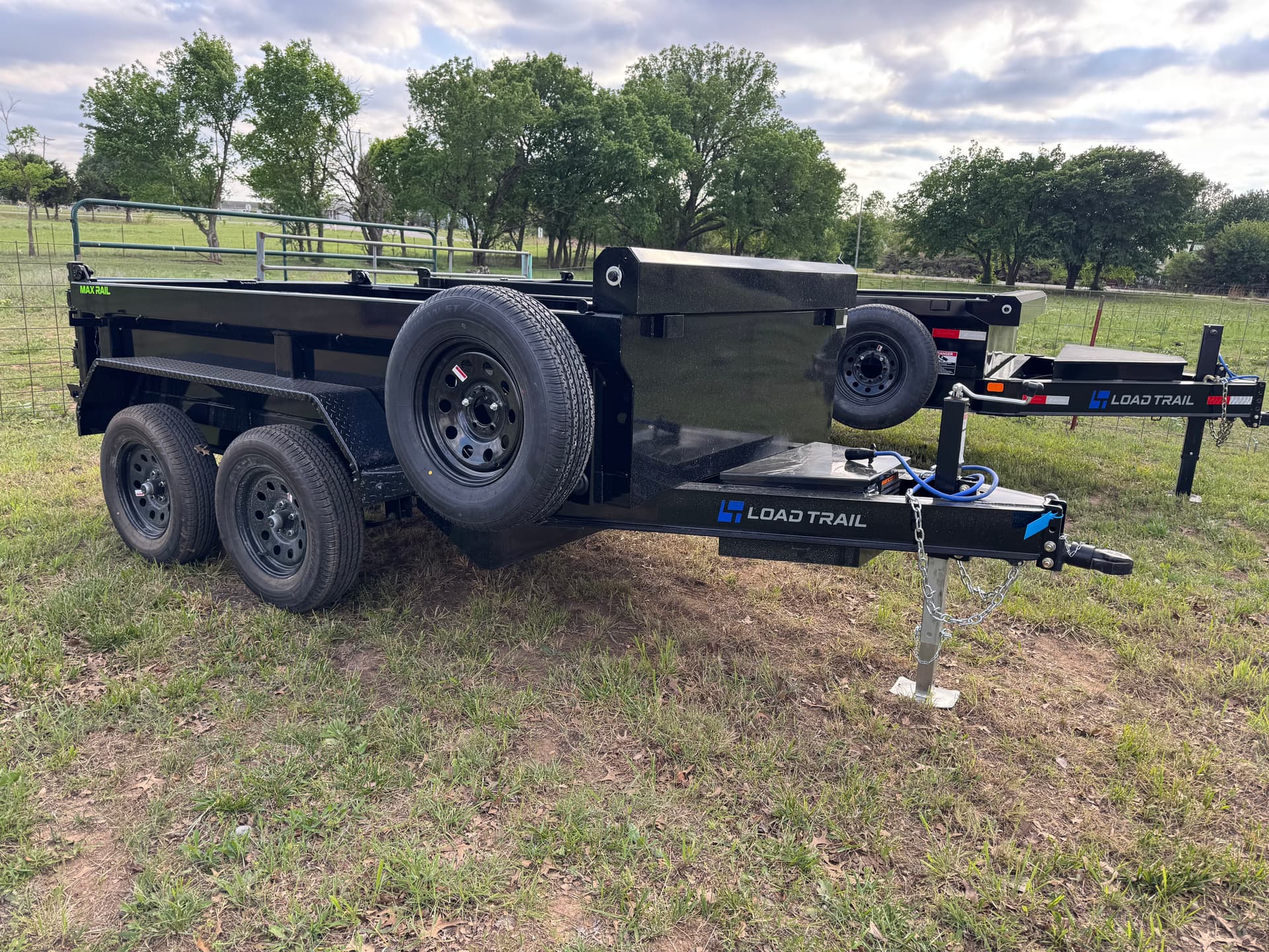 60" x 10' Dump Trailer
