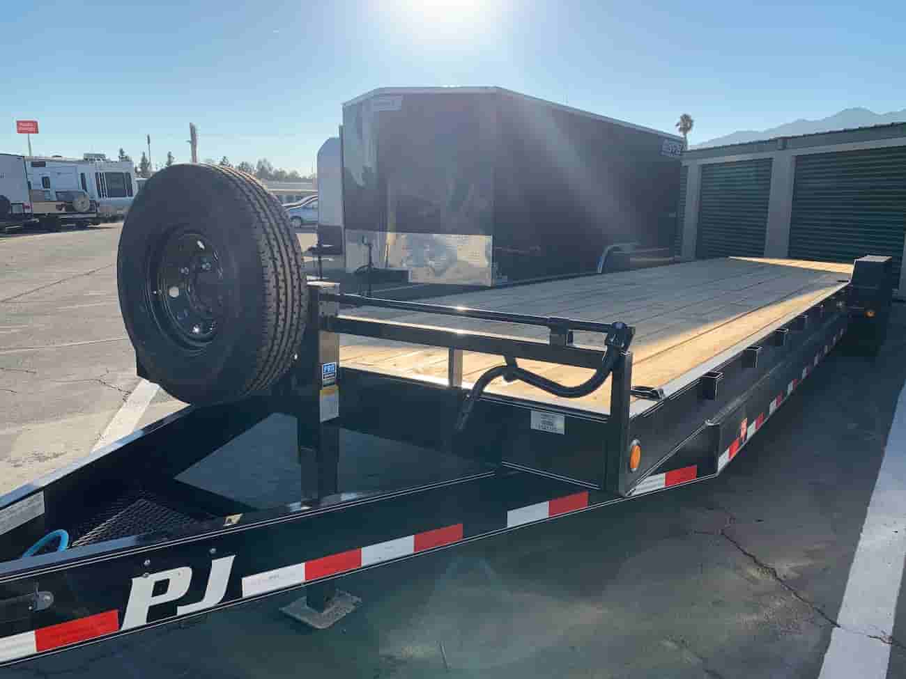 32ft Flatbed Double Car Hauler