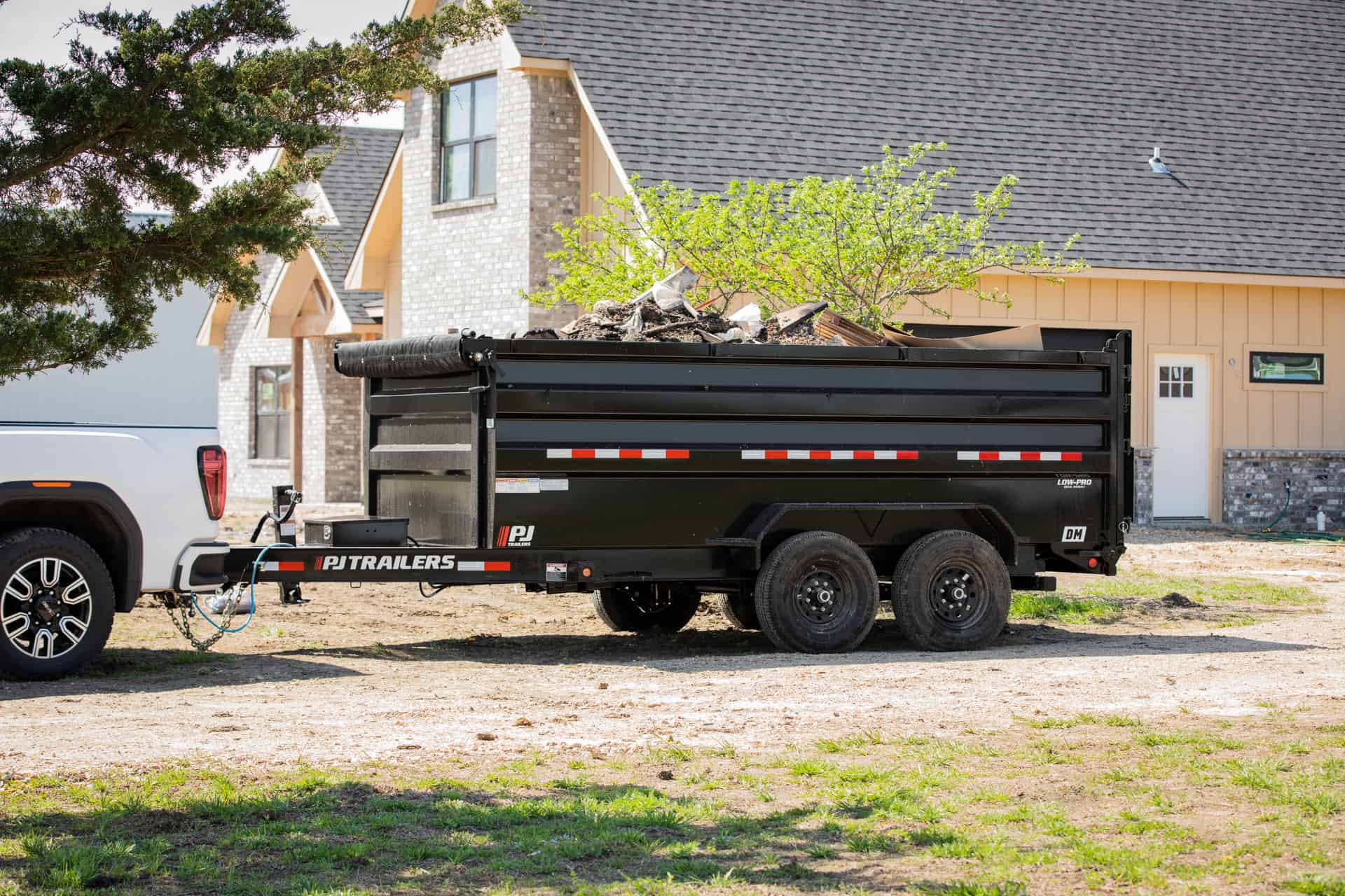83" x 14' Dump Trailer