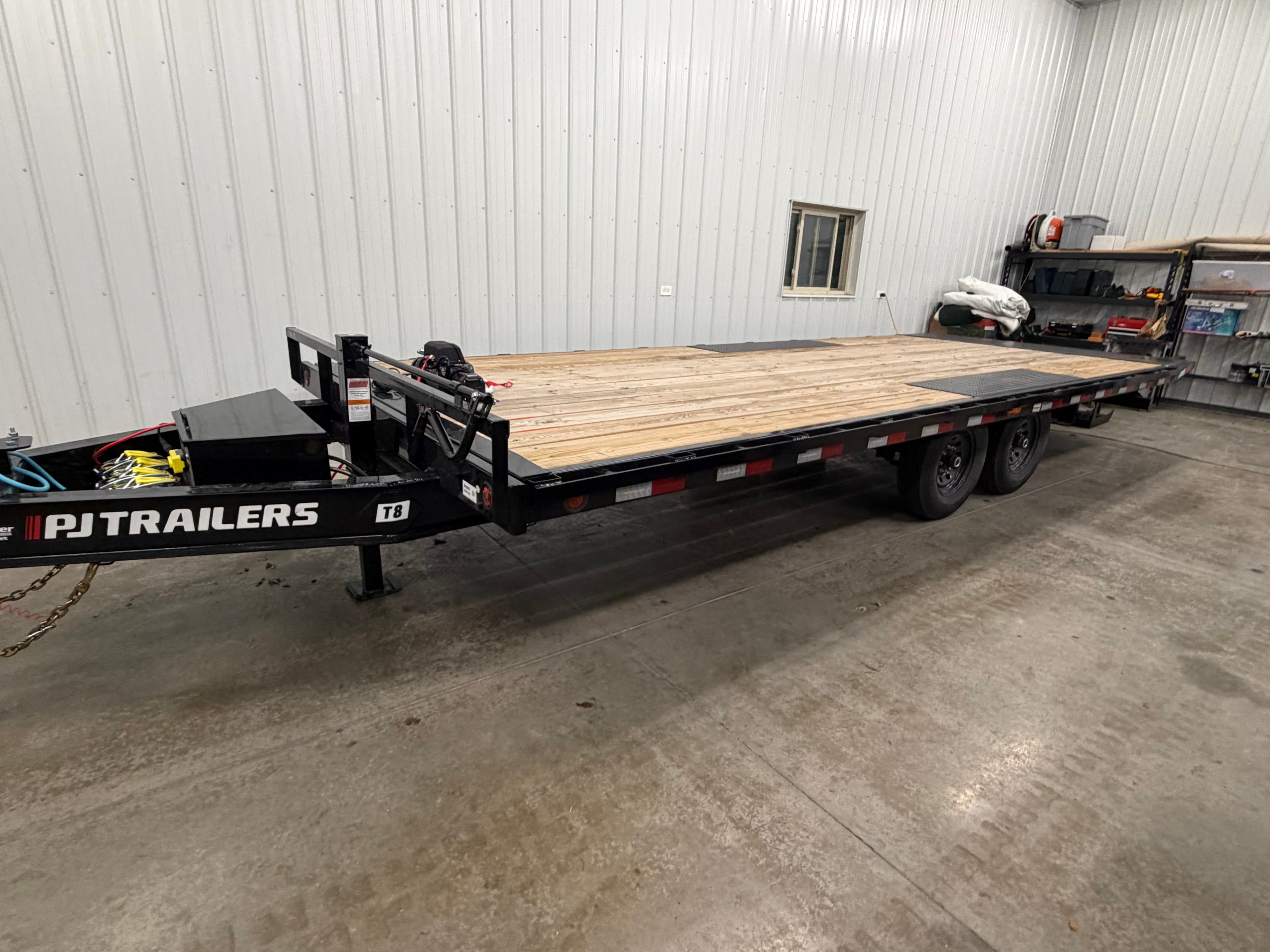 22ft Tilt Trailer