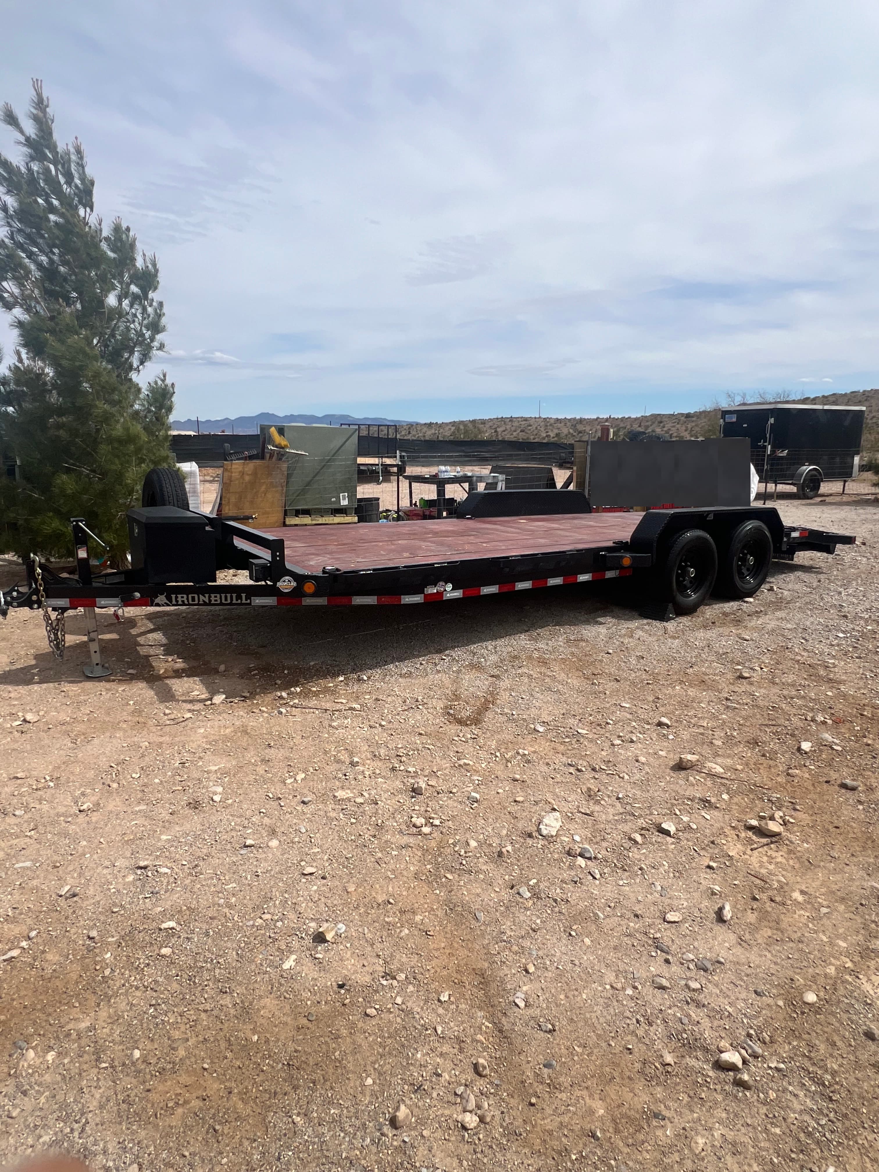 7 X 20 Ft Flatbed Trailer