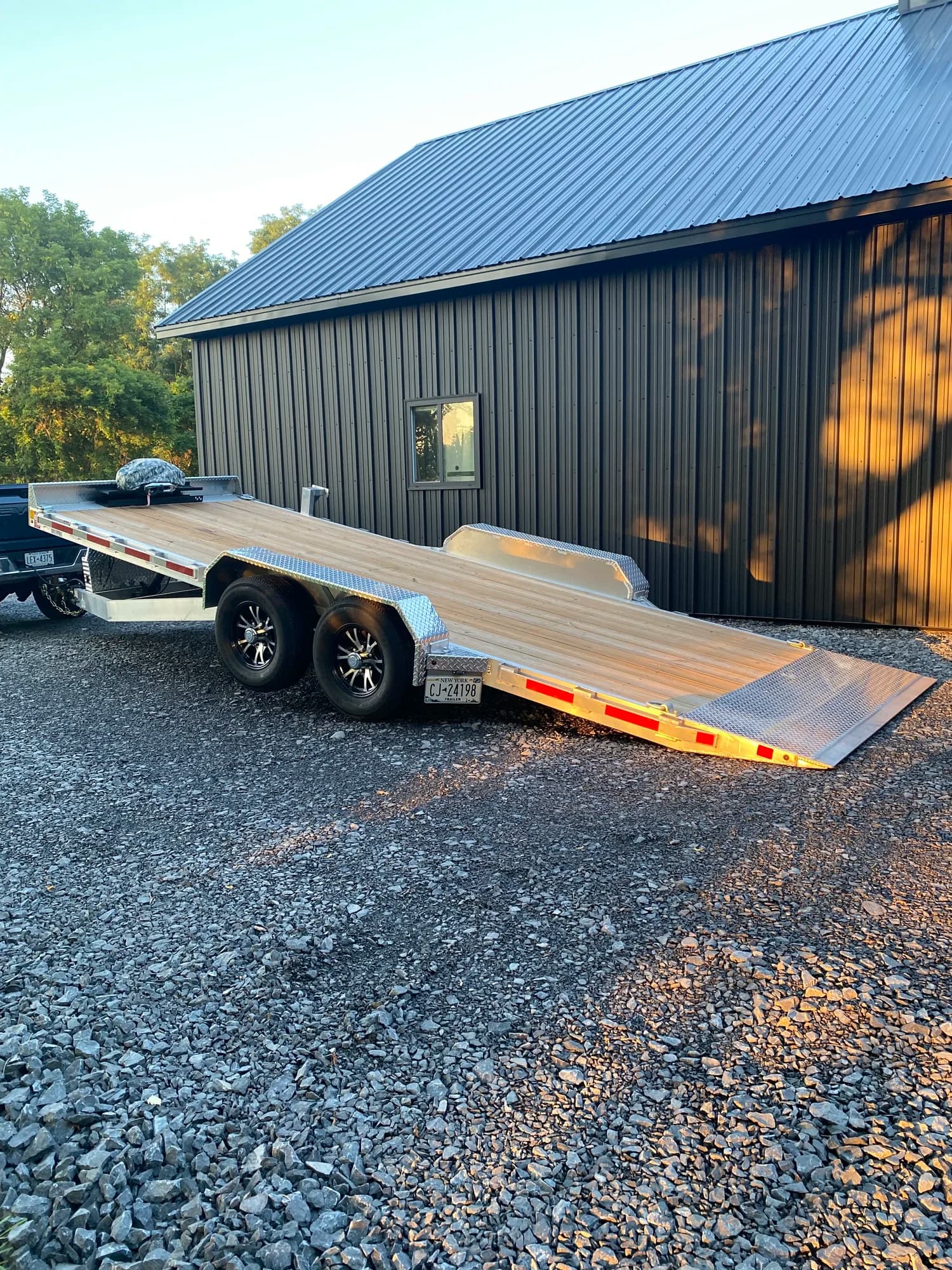 20' Tilt Deck
