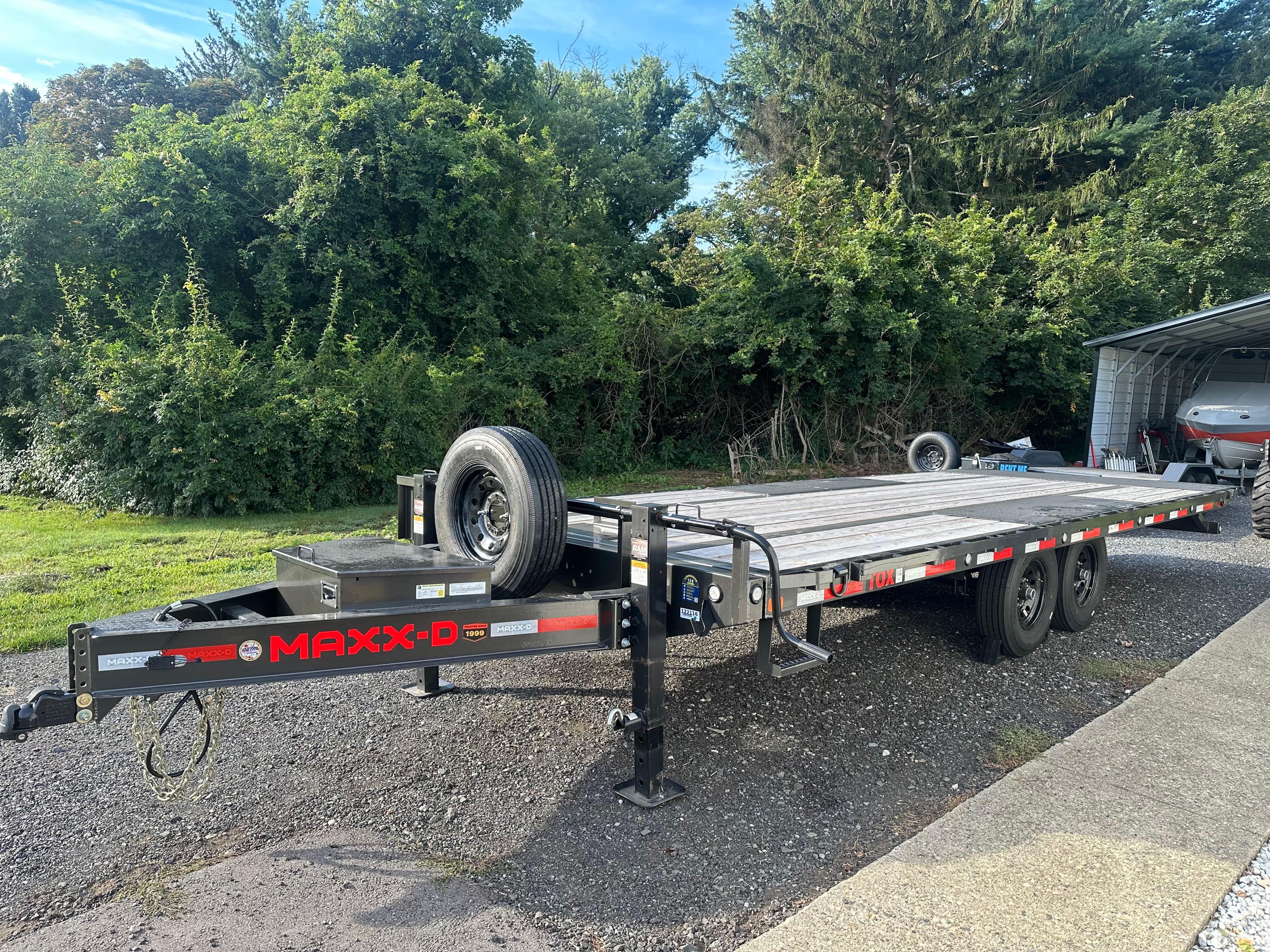 22ft Deckover Trailer