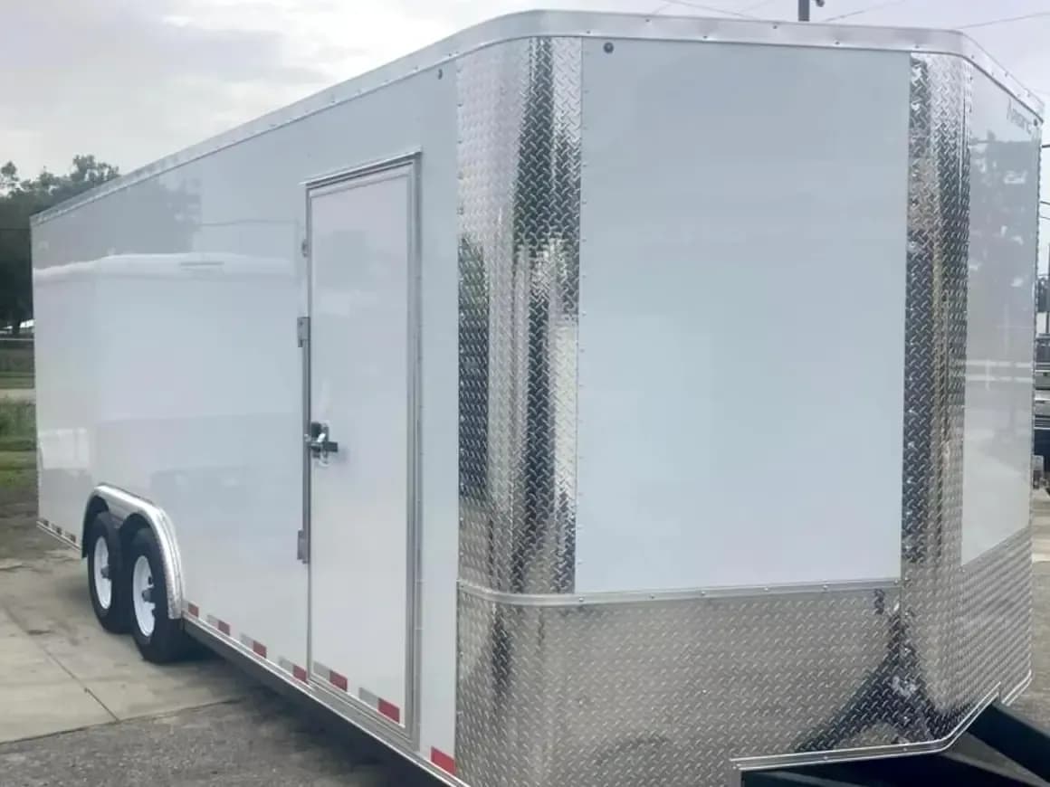 Arising Enclosed Cargo (20ft)