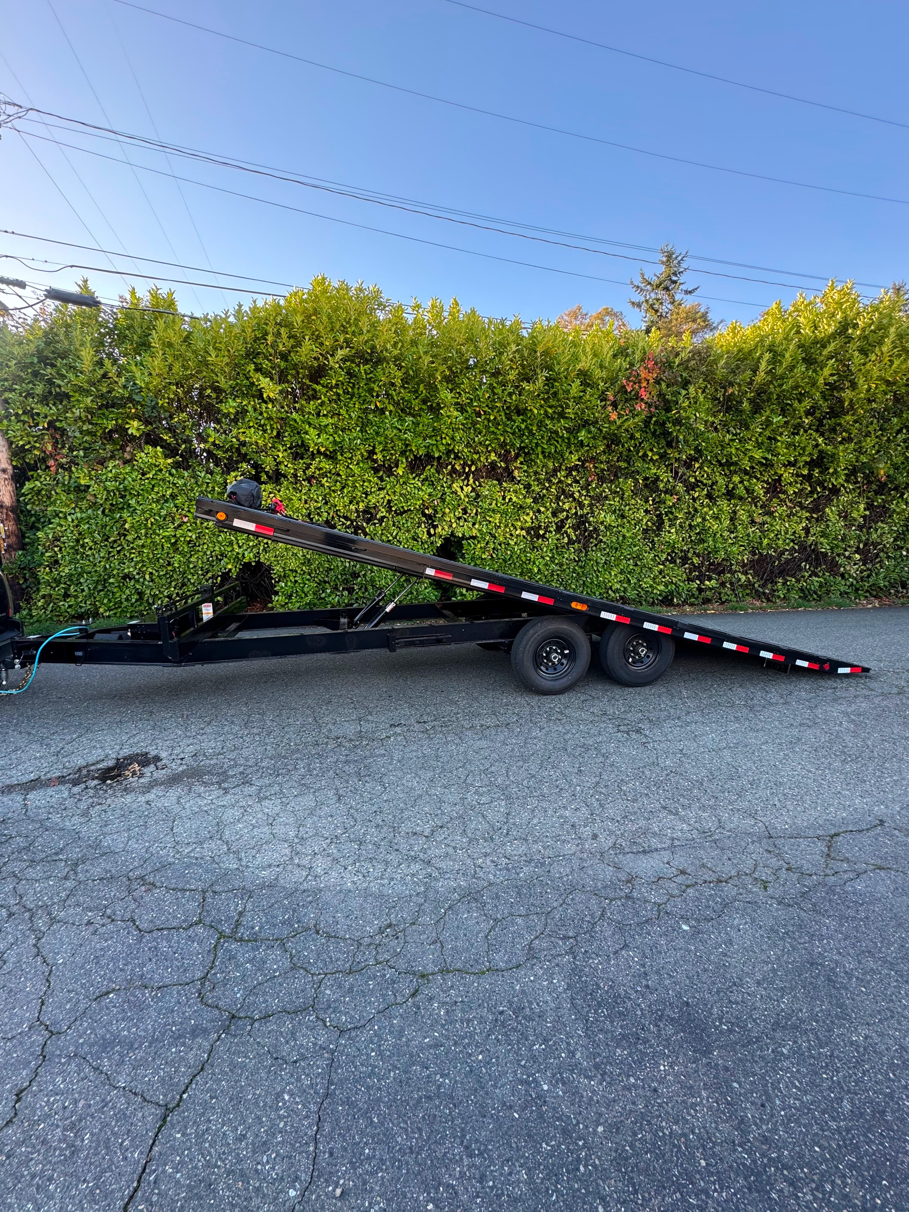 22’ Deck-Over Tilt Trailer