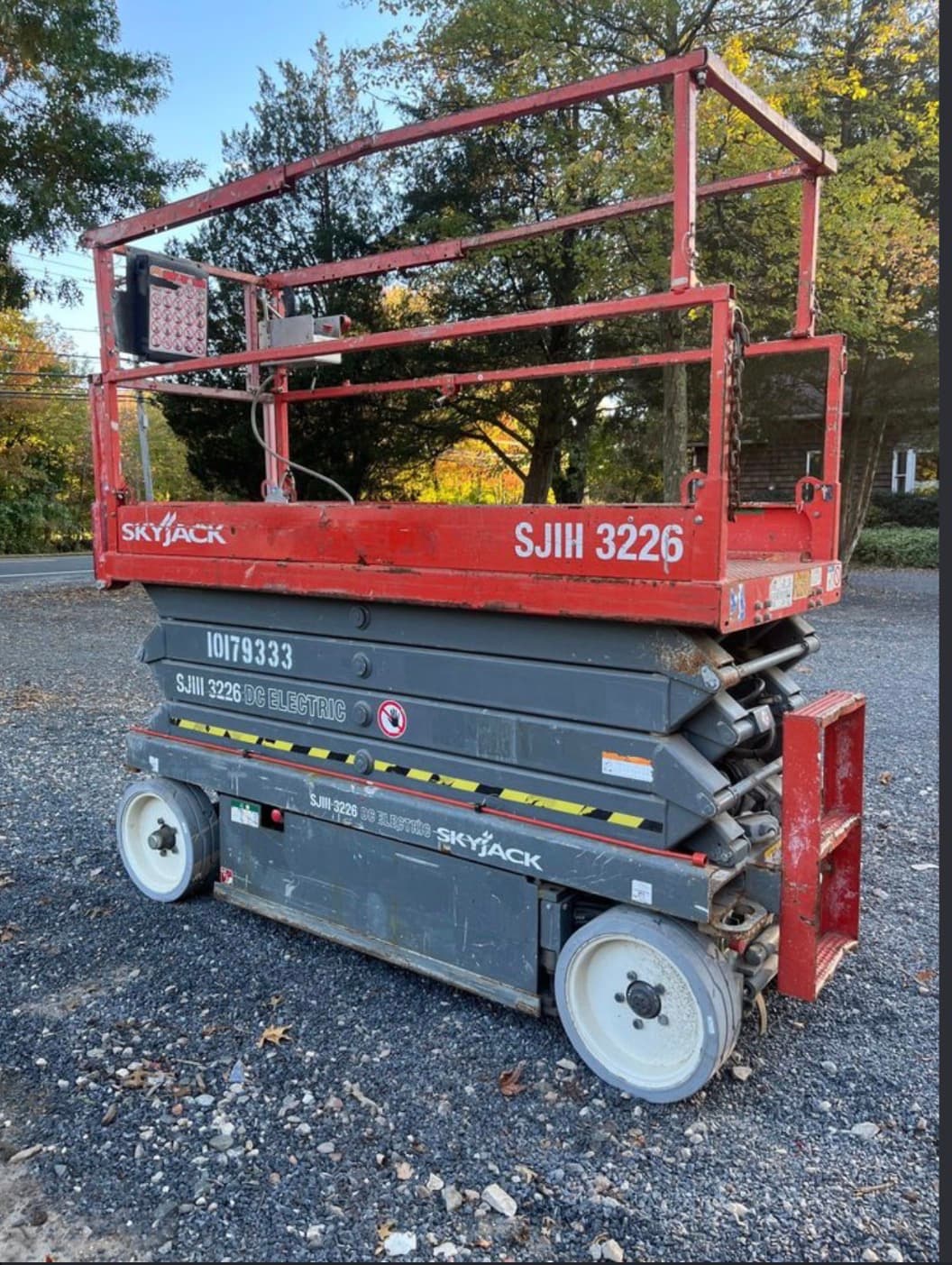 26ft scissor lift